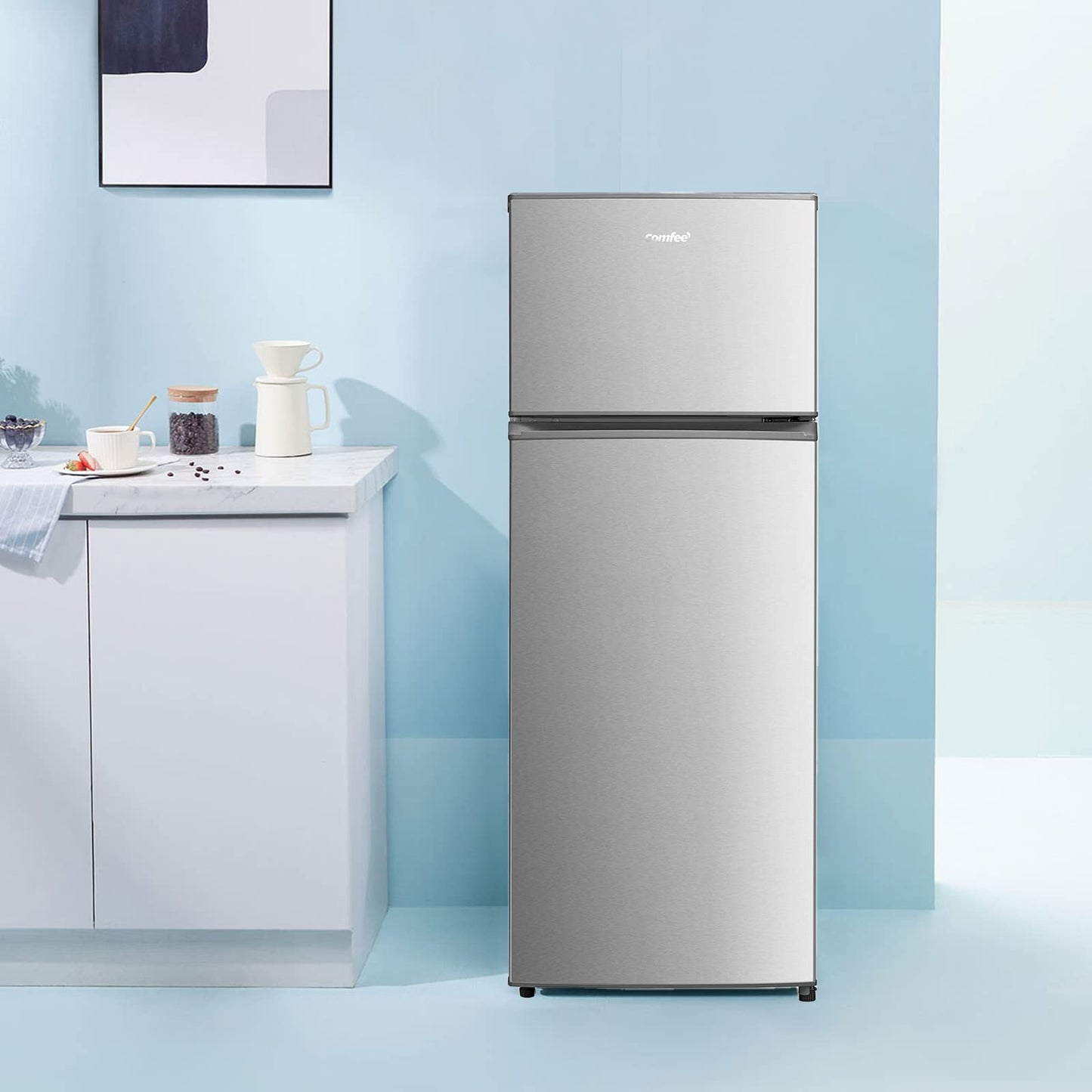 Comfee RCT284DK2A Fridge/Freezer, Top Freezer Compartment, 176 kWh/Year, 143 cm Height, LED Light, Reversible Door Hinge, Black