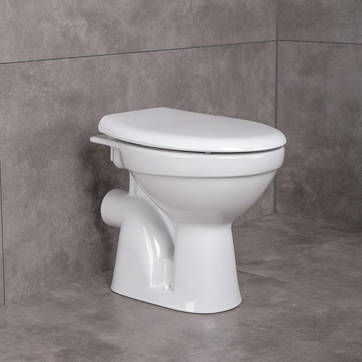 Belvit Dusch WC mit Bidet Funktion – Standtoilette mit Taharet, Hygienedusche, Spülkasten und Softclose WC-Deckel, waagerechter Abgang, Komplettset