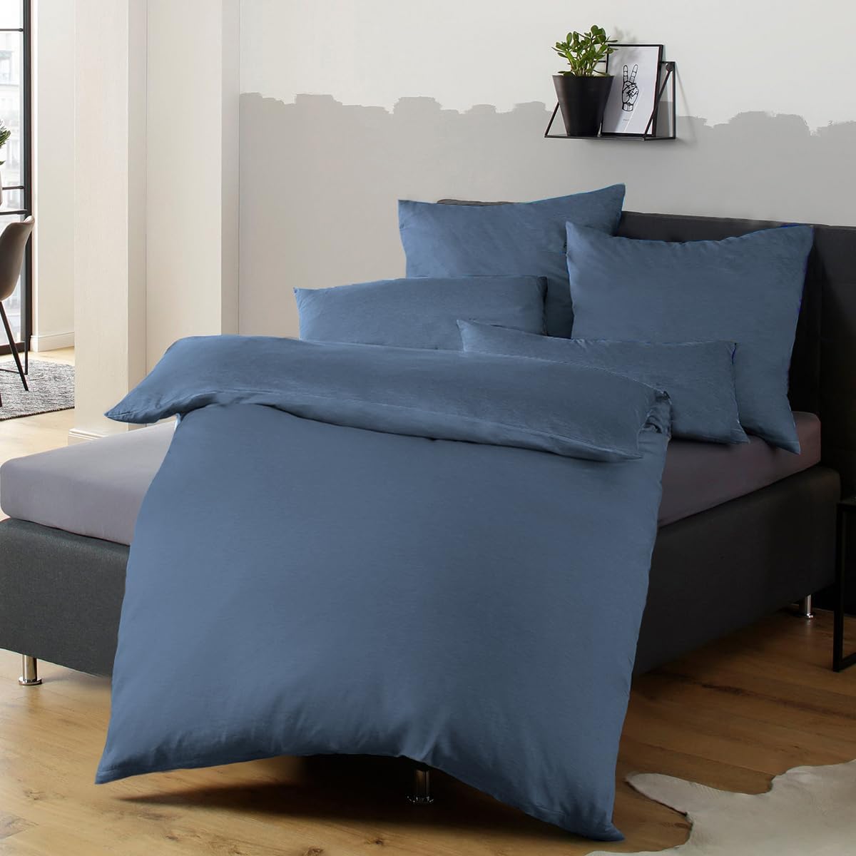 Soifox Bed Linen Set, Grey Anthracite, Microfibre, Non-Iron and Wrinkle-Free Duvet Cover 200 x 200 cm with Set of 2 Pillowcases 80 x 80 cm, Bed Linen with Zip