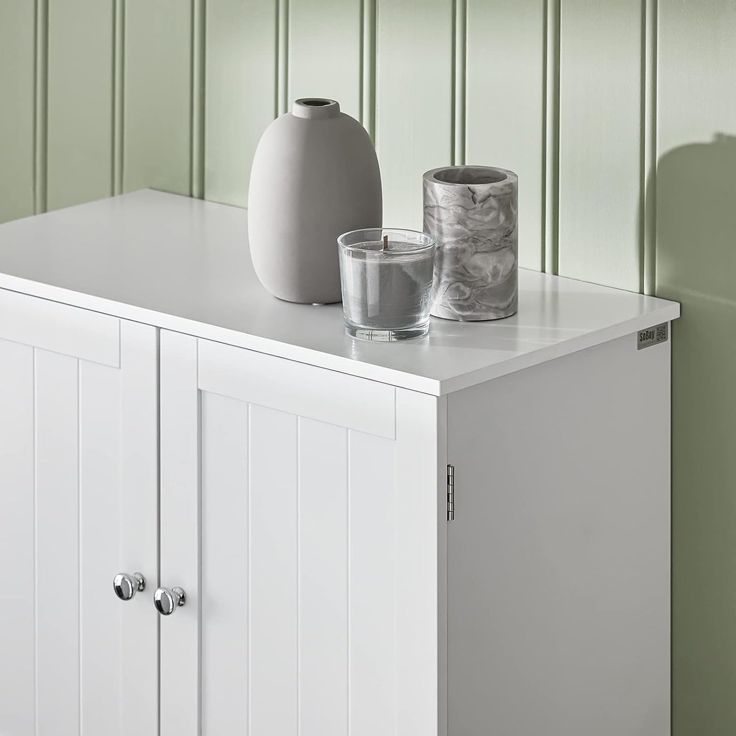 SoBuy BZR84-W Wall-Mounted Bathroom Cabinet with 2 Doors, 60 x 30 x 60 cm, Adjustable Shelves, Towel Rail, Storage Solution for Small Bathrooms