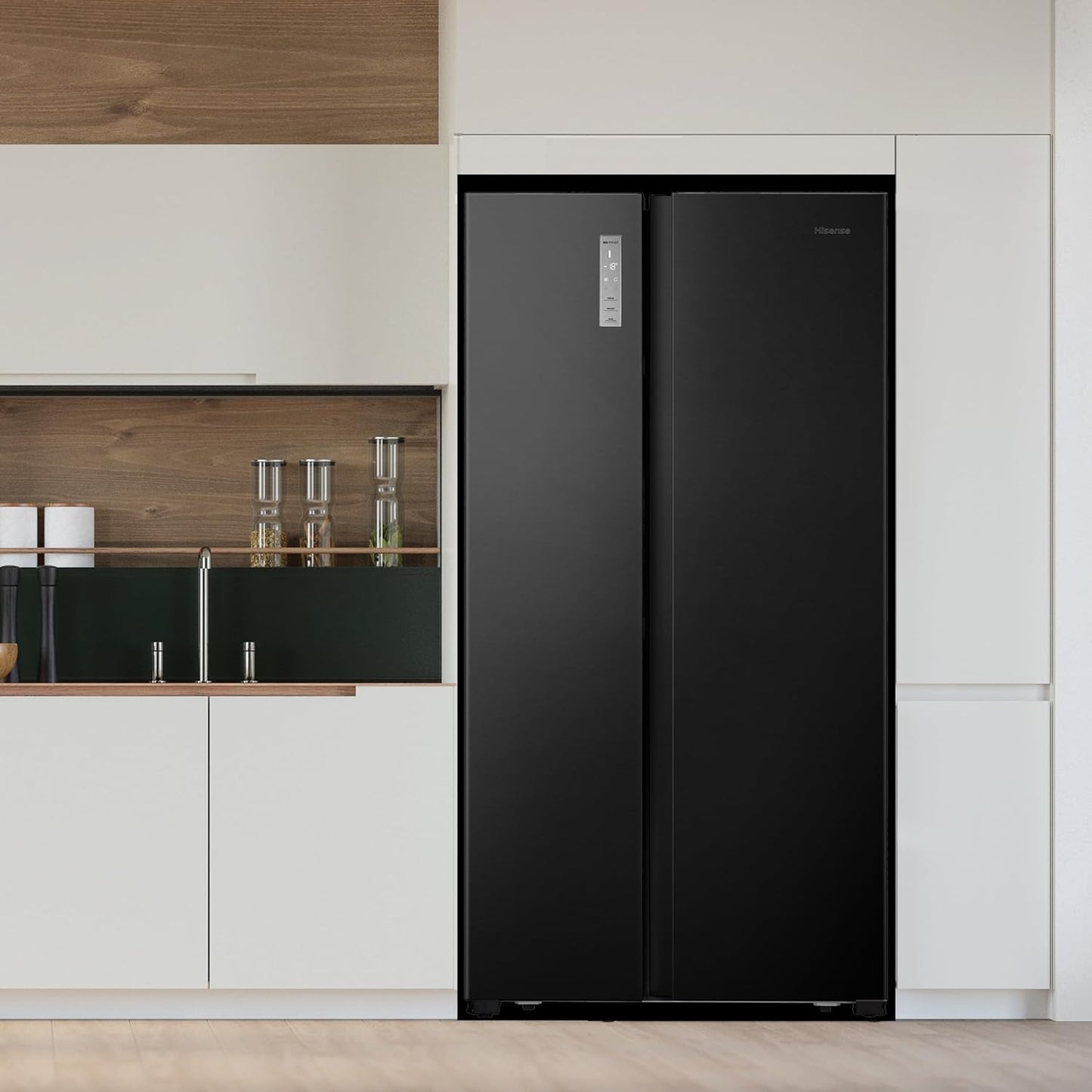 Hisense RS677N4BFD Side by Side Kühl-Gefrierkombination/ Inverter-Kompressor/ Flaschenablage/ 2 FreshZone/Gemüsefach / Kühlteil 334 l/ Gefrierteil 185 l/ 41 dB/ 247 kWh/ Jahr, Schwarz