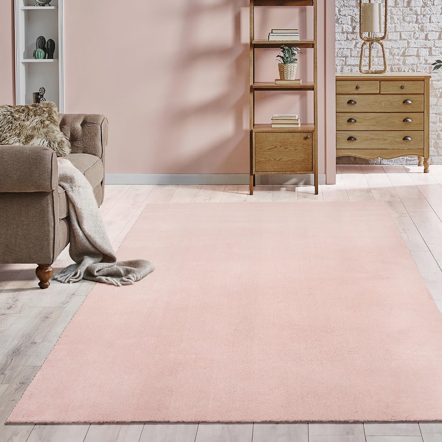 the carpet Relax Rug, Modern, Fluffy, Short Pile, Non-Slip Underside, Washable up to 30°C, Super-Soft, Fur Look, Anthracite, 160 x 220 cm