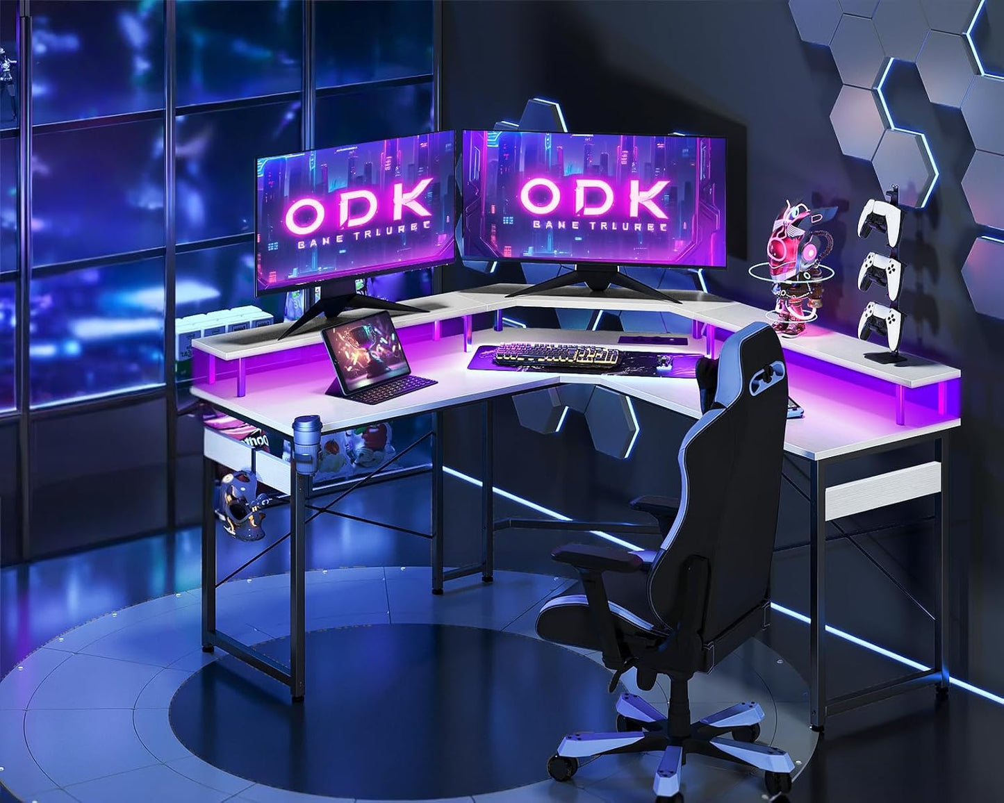 ODK Gaming Tisch mit LED, Gaming Schreibtisch mit 2 Steckdosen und 2 USB Ladeanschluss, PC Tisch Gaming mit großzügiger Monitorablage, Gamer Schreibtisch in Kohlefaser Weiß, 129x129 cm