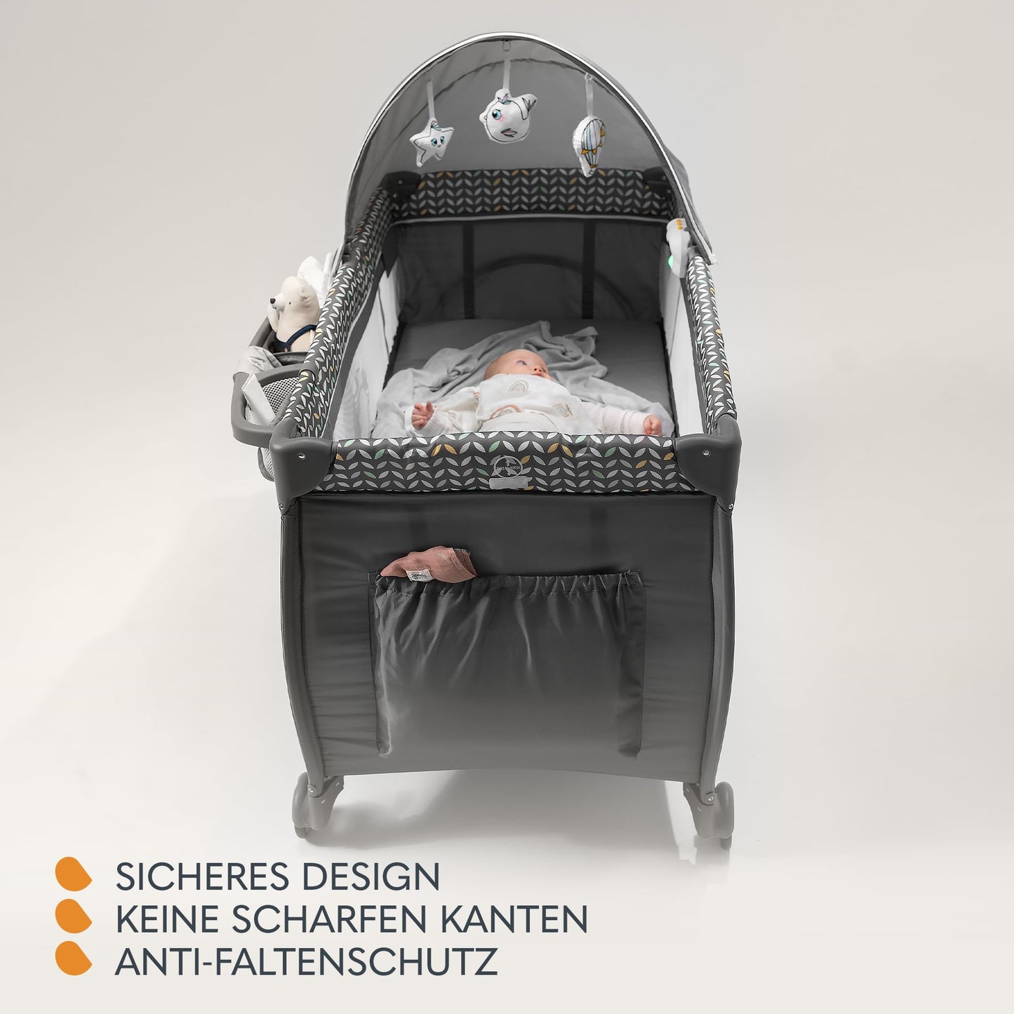 Lionelo Sven Plus 4-in-1 Baby Bed Baby from Birth to 15 kg Changing Mat Mosquito Net Airy Side Walls with Side Entrance Carry Bag Foldable