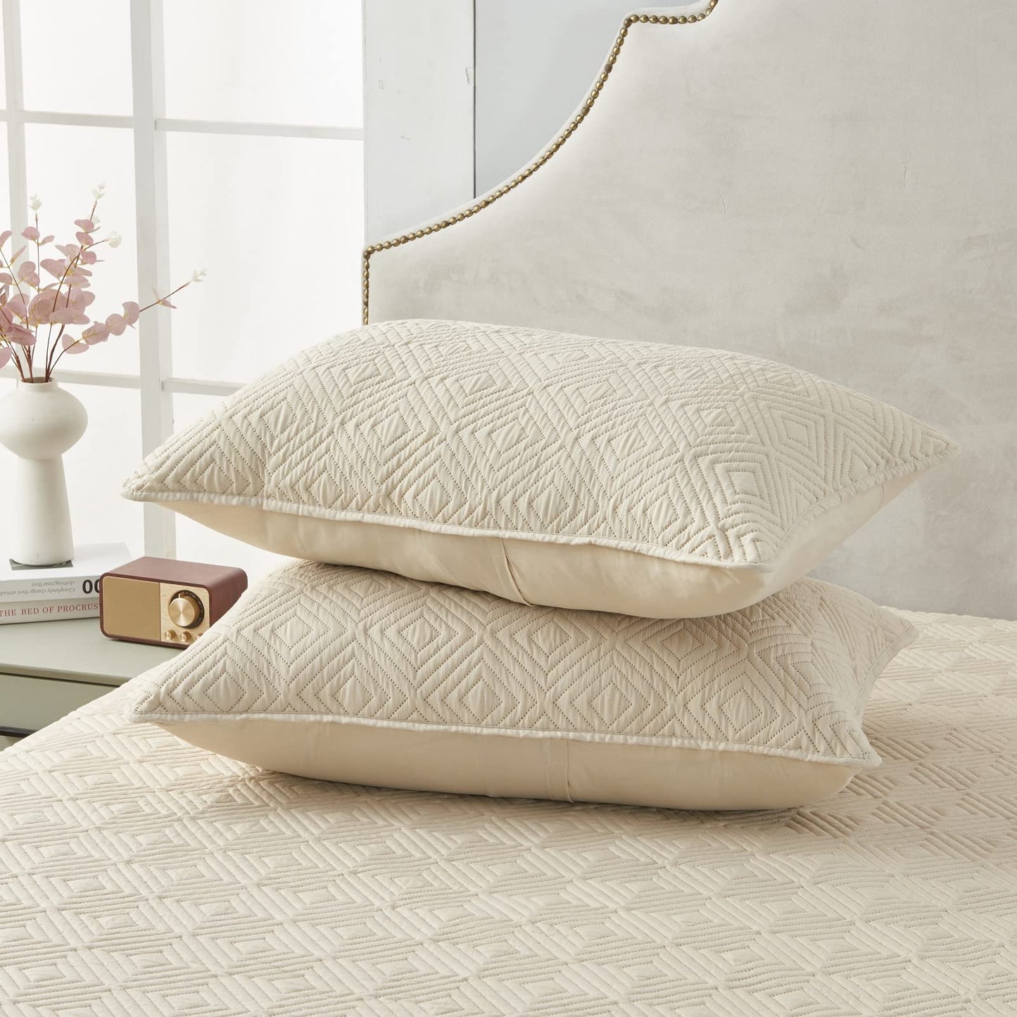 Qucover Tagesdecke Bettüberwurf 220x240cm Grün, Bedspreads aus Mikrofaser, Bettüberwuf Set mit 2 Kissenbezügen 50x75cm,Steppdecke bei 3D-Ultraschal genäht, Sofaüberwurf Bettüberwurf Überwurfdecke