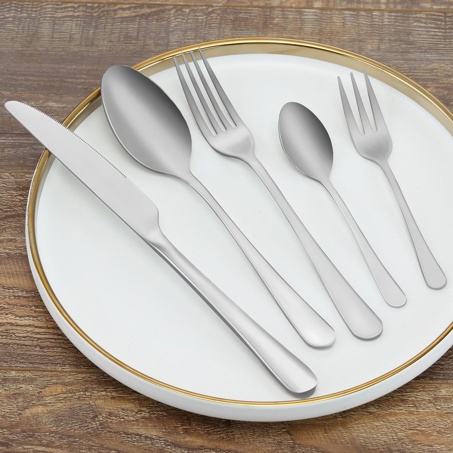 BEWOS Besteckset für 6 Personen, 30-teiliges Besteckset aus Edelstahl, Besteckset aus Silber, inklusive Messer, Gabeln und Löffel, hochglanzpoliert und spülmaschinenfest