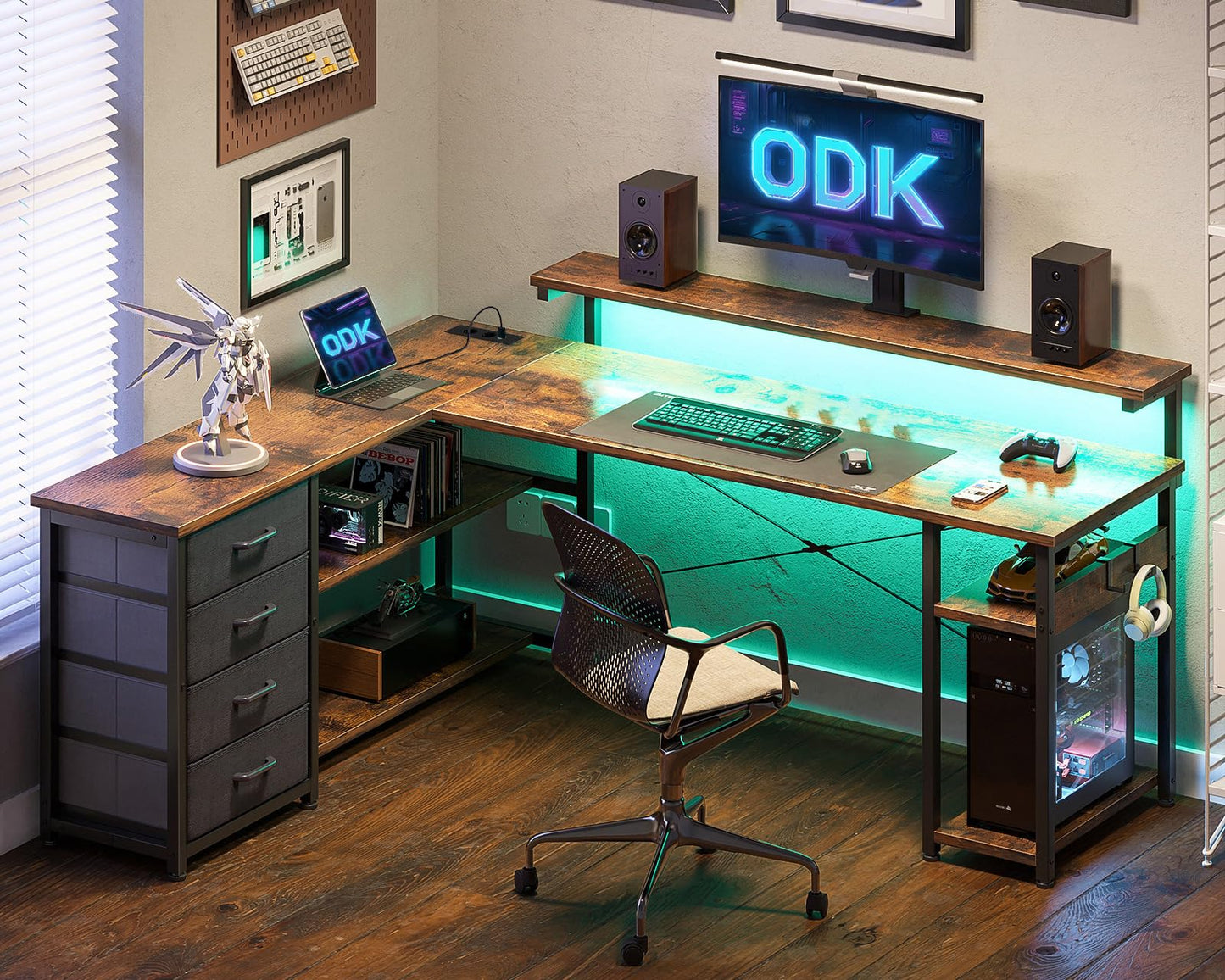 ODK Schreibtisch mit Schubladen, Reversible Eckschreibtisch mit 2 Steckdosen und 2 USB Ladeanschluss, Bürotisch L Form mit LED für Home Office 155×110cm (Alles Weiß)