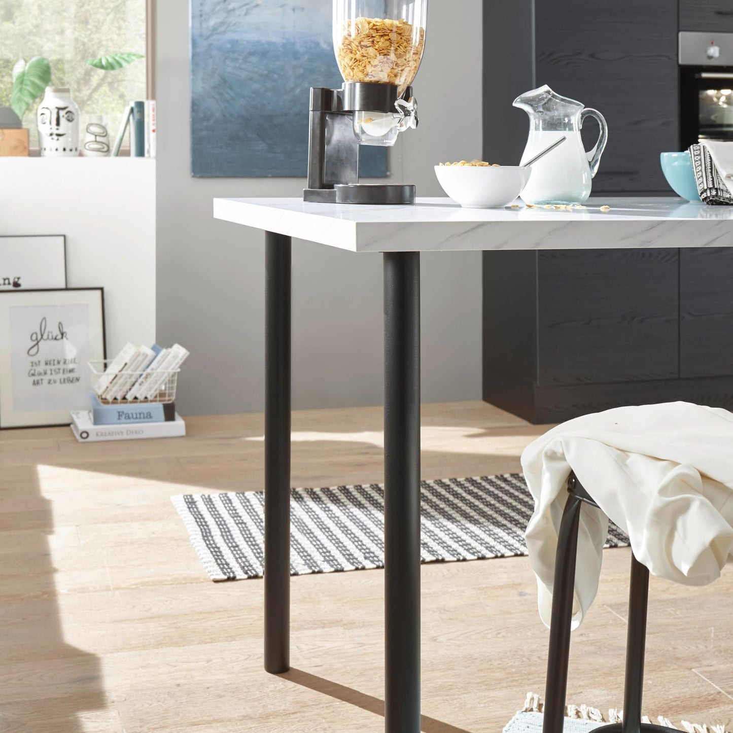 NEW YORK Moderne Küchenzeile ohne Elektrogeräte in Graphit Schwarz, Marmor Optik FSC-zertifiziert - Geräumige Einbauküche mit viel Stauraum - 320 x 210 x 60 cm (B/H/T)