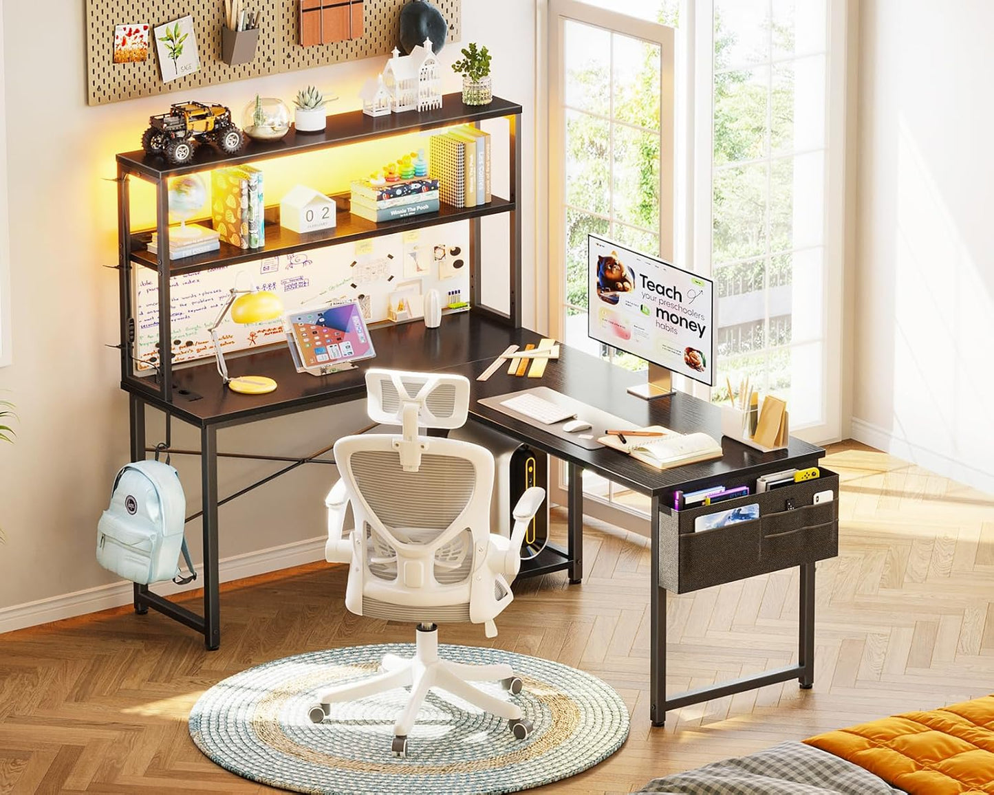 Coleshome Gaming Tisch L Form mit LED & Steckdosen, 135 × 100 cm Reversibel Gaming Schreibtisch mit Ablageregalen, Eckschreibtisch mit Aufbewahrungstasche für Homeoffice und Gaming, Schwarz