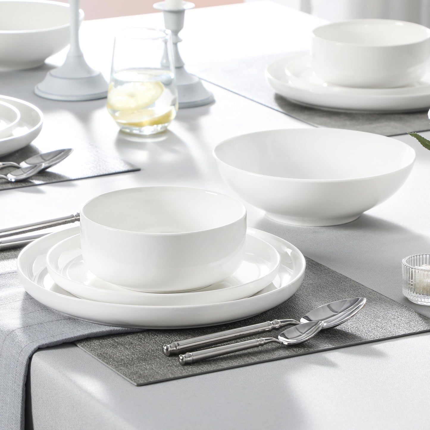 MALACASA Geschirrset 6 Personen, LUNA 24-tlg Tafelservice aus Weißem Porzellan, Modernes Geschirr Set mit je 6 Speiseteller, Dessertteller, Suppenteller und Müslischalen