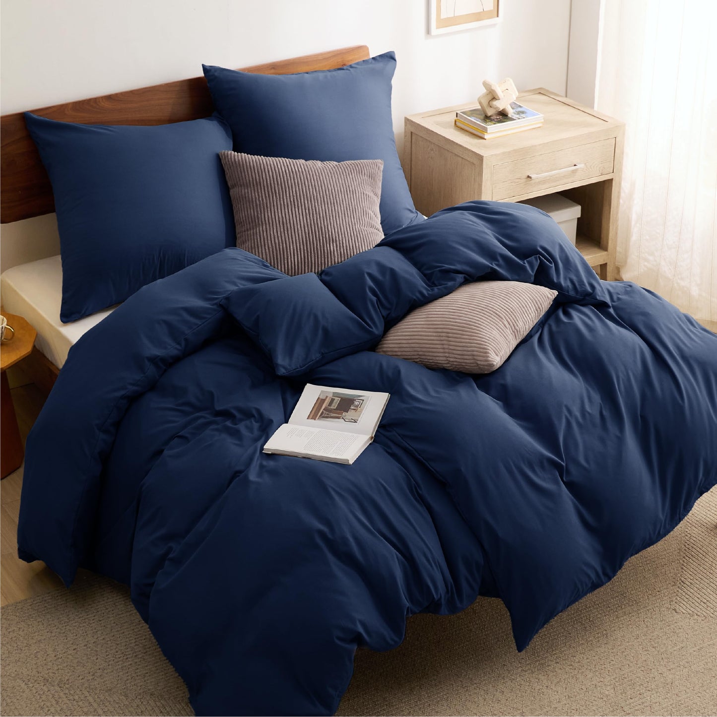 Bedsure Bed Linen 135 x 200 cm, 4-Piece Anthracite Bed Linen, 2 Duvet Covers 135 x 200 cm and 2 Pillowcases 80 x 80 cm, Oeko-Tex Bed Linen Sets, Polyester Microfibre with Zip