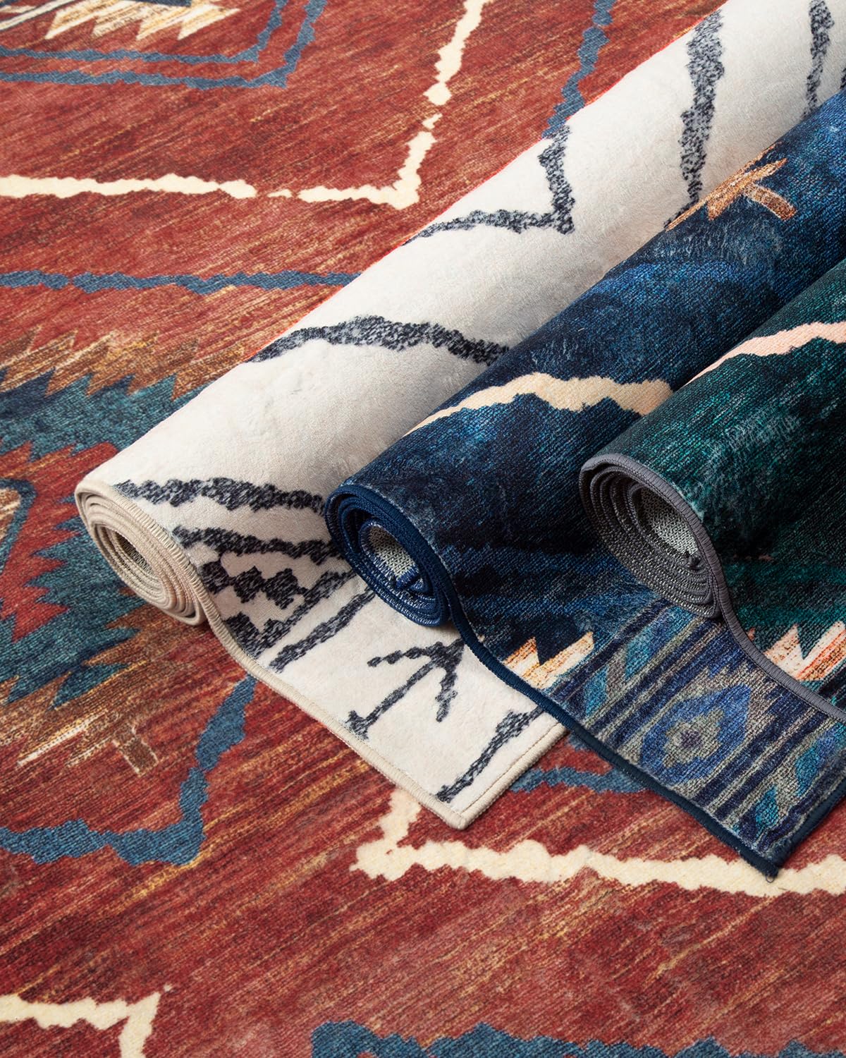 DEFYNEE Teppich Wohnzimmer 120 x 180 cm – Waschbarer Kurzflor Teppich, rutschfest, Vintage & Boho Stil, Pflegeleicht – Für Flur, Wohnzimmer, Schlafzimmer & Esszimmer, Dunkelblau