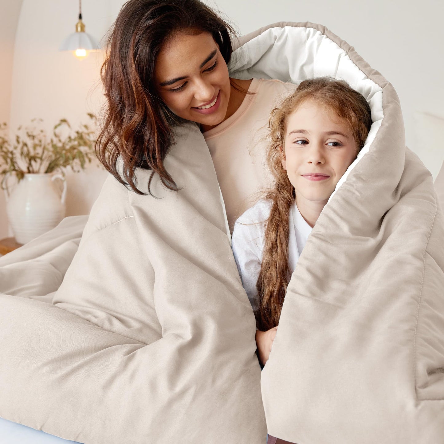 Exclusivo Mezcla 4-Season Duvet 155 x 220 cm, Warm and Light Sleeping Blanket without Cover, Turquoise/Aqua