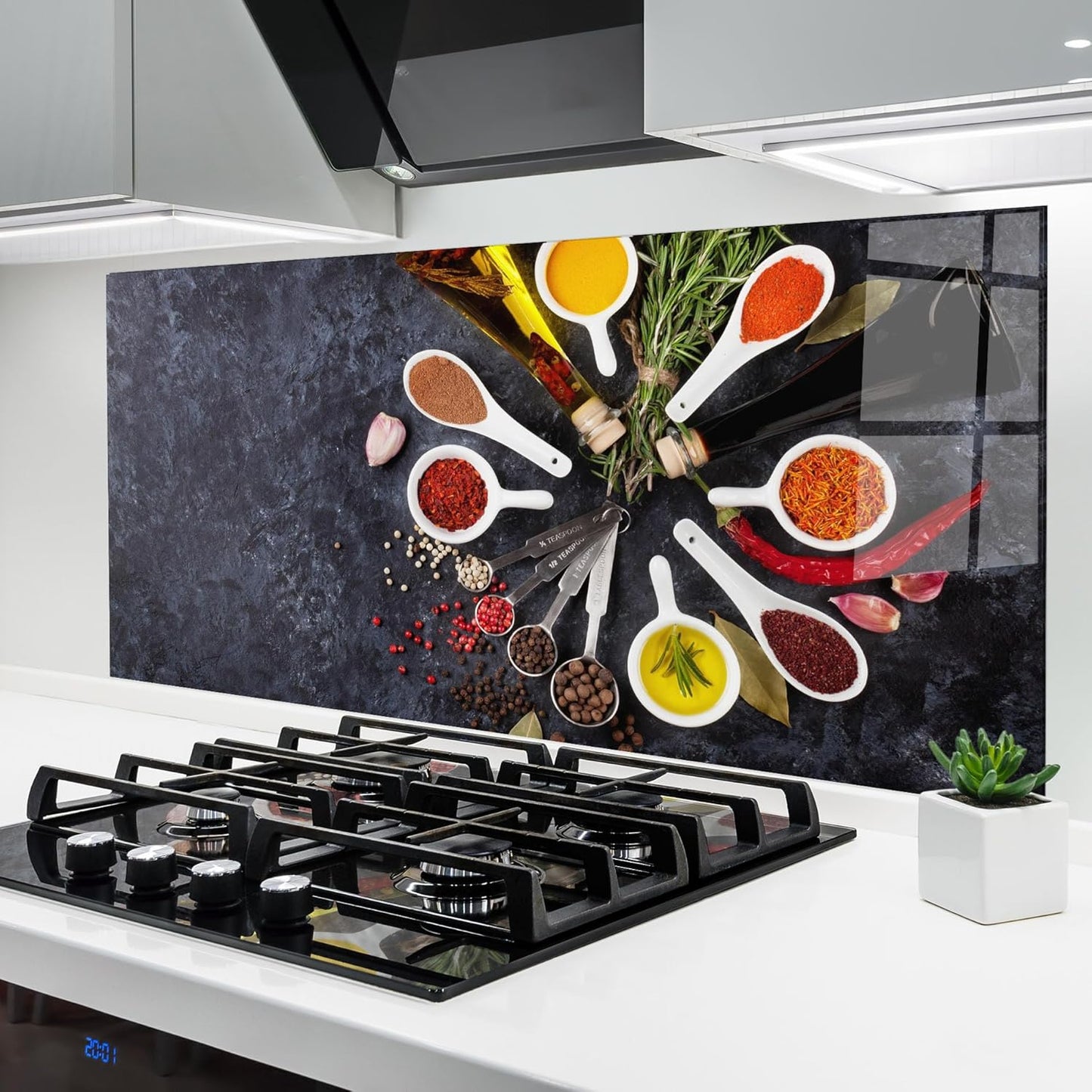 ARTHUB® Küchenrückwand aus Glas 50x70 cm, 5mm ESG | Spritzschutz, Glasplatte, Herdspritzschutz, Wandschutz für Herd, Hartglas, Lebensmittel, Gewürze, Heart Spice Powders