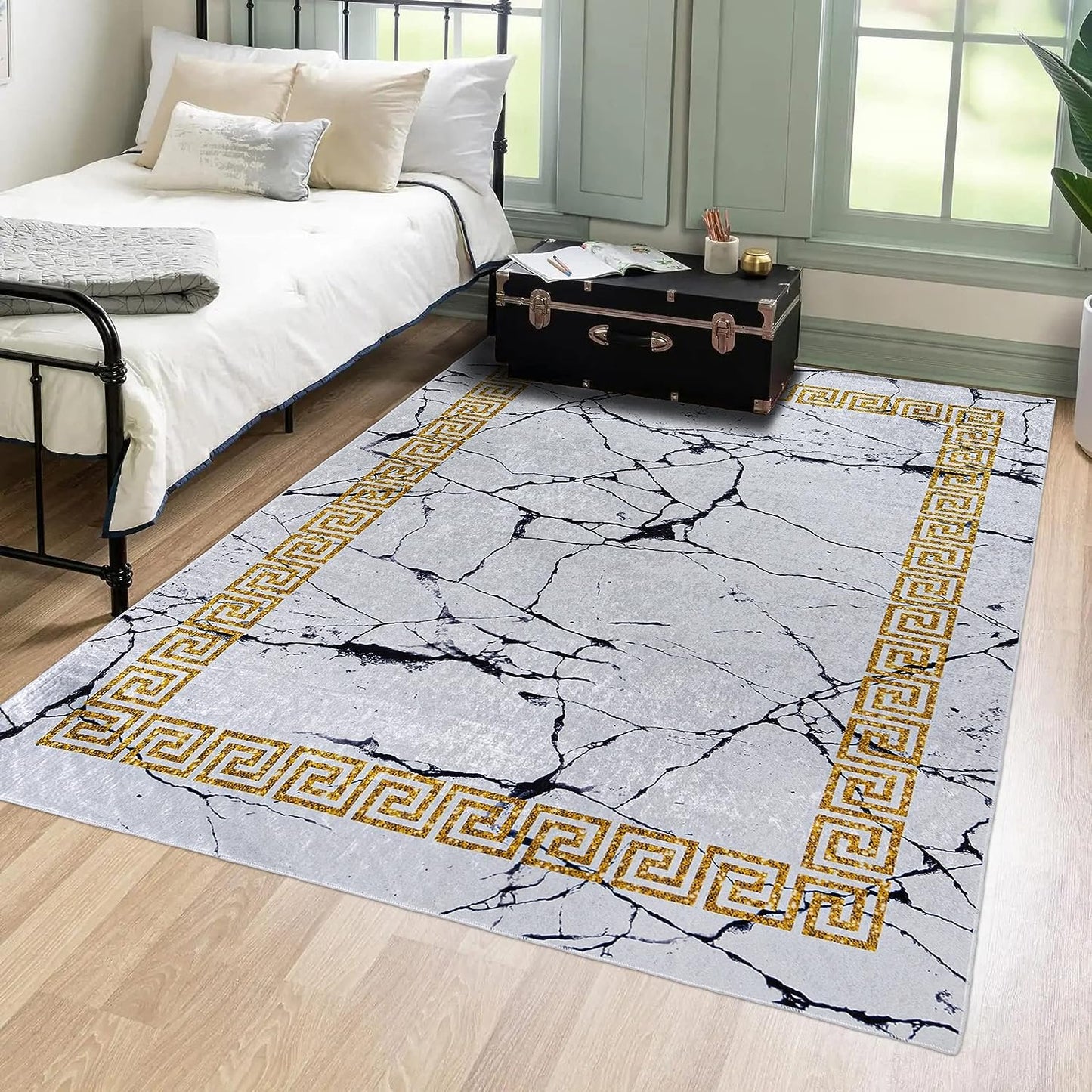 Mazovia Modern Teppich - Kurzflor Waschbar - Weich Teppich für Wohnzimmer, Schlafzimmer, Esszimmer – Teppiche Marmor Abstrakt Muster - Schwarz Gold 160 x 230 cm