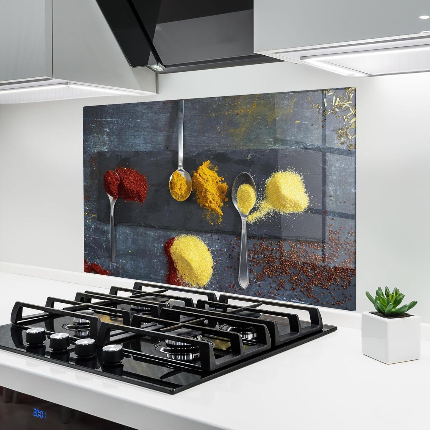 ARTHUB® Küchenrückwand aus Glas 50x70 cm, 5mm ESG | Spritzschutz, Glasplatte, Herdspritzschutz, Wandschutz für Herd, Hartglas, Lebensmittel, Gewürze, Heart Spice Powders