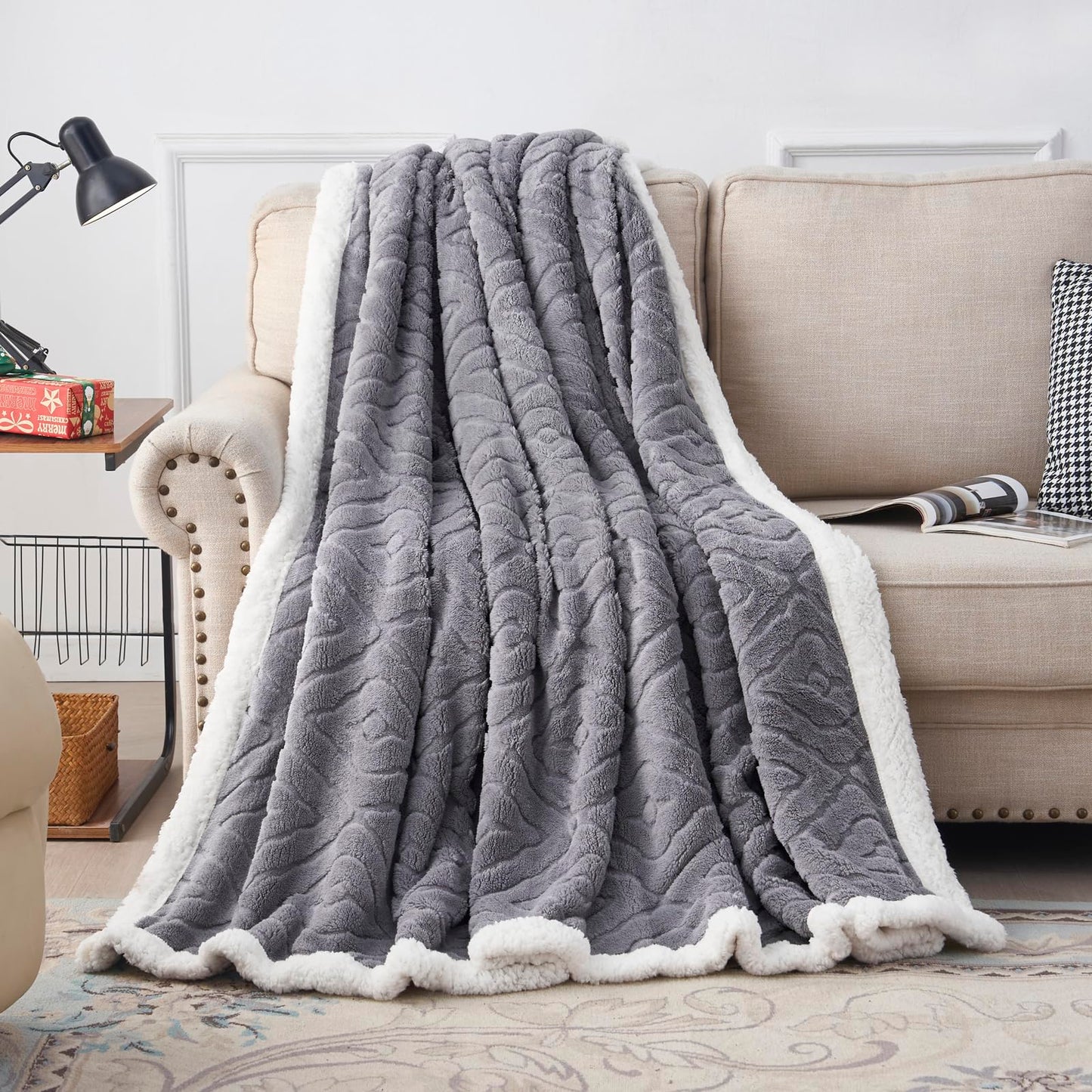 EAQ Cuddly Fluffy Sherpa Flannel Sofa Throw Blanket Sofa Blanket Double Face Extra Soft Living Room Sofa Throw Couch Blanket for Bed Sofa (Grey, 150 x 200 cm)