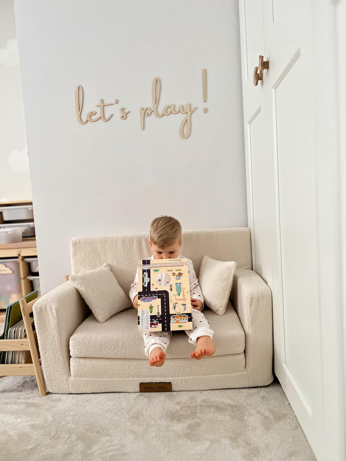 Flumi Personalised Children's/Teenager's Couch/Armchair/Sofa Bed, with Engraving of Child's Name, Play Sofa, Sleeping Chair, Bed Function, Children's Furniture, 92 x 40 x 60 cm, Microfibre (Grey)