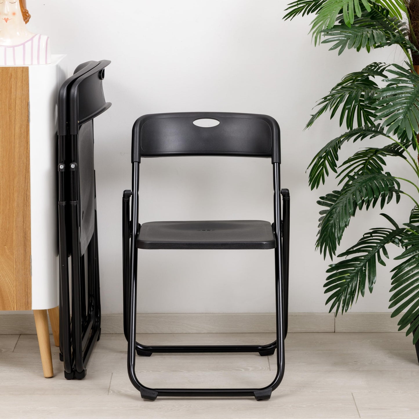 Baroni Home Klappstuhl mit PVC- und Stahlgestell, platzsparender zusammenklappbarer Sitz mit Füßen und Griff, Outdoor-Stuhl, Küche, Wohnzimmer, Reisen, 74x43x49 cm, 8 Stücke, Weiß