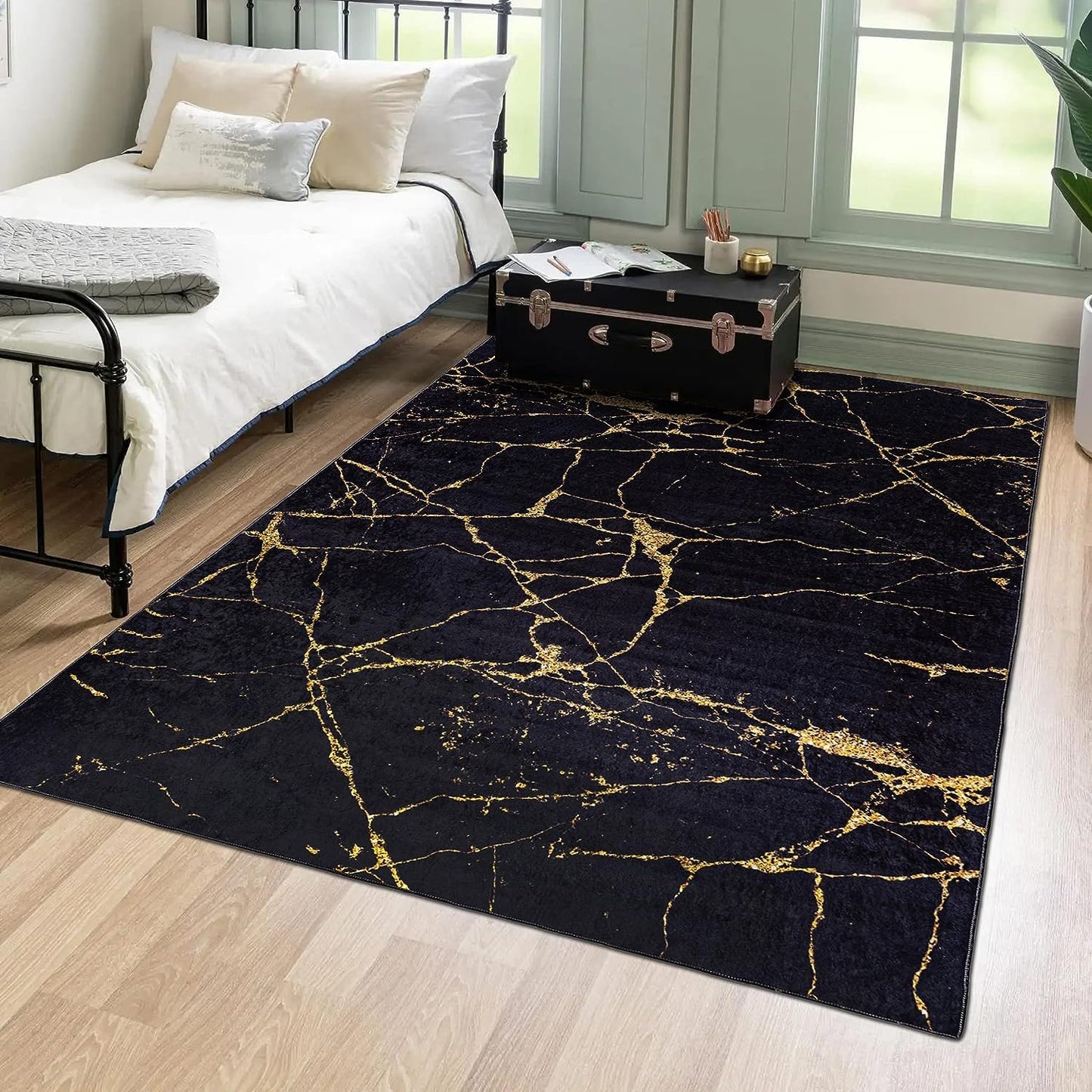 Mazovia Modern Teppich - Kurzflor Waschbar - Weich Teppich für Wohnzimmer, Schlafzimmer, Esszimmer – Teppiche Marmor Abstrakt Muster - Schwarz Gold 160 x 230 cm