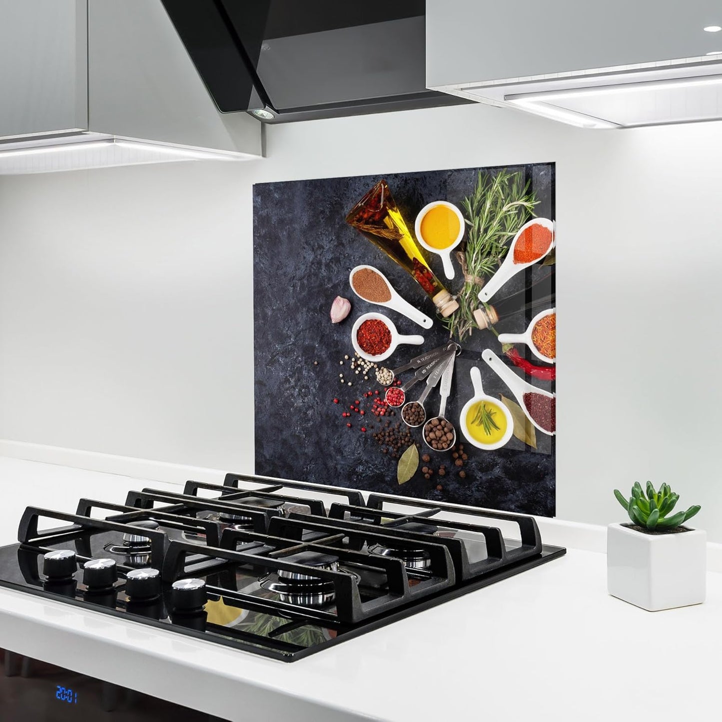 ARTHUB® Küchenrückwand aus Glas 50x70 cm, 5mm ESG | Spritzschutz, Glasplatte, Herdspritzschutz, Wandschutz für Herd, Hartglas, Lebensmittel, Gewürze, Heart Spice Powders