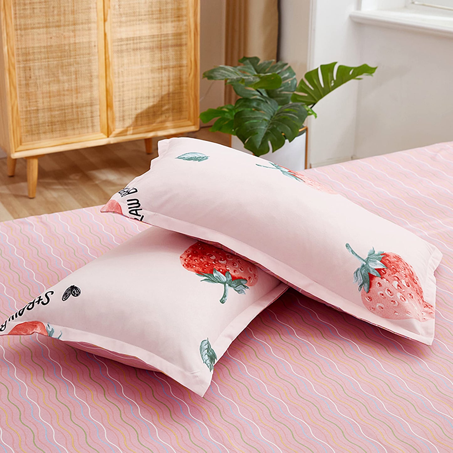GETIYA Cartoon Hearts Bed Linen, 135 x 200 cm, Girls'/Women’s/Children’s Bed Linen, Pink Hearts Pattern, Duvet Cover, Microfibre, Duvet Cover, Light Pink, with Zip and Pillowcase, 80 x 80 cm