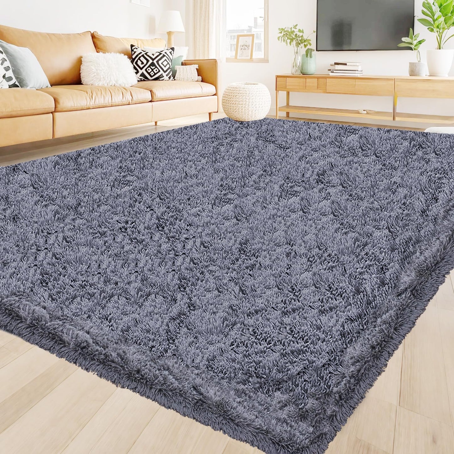 High Pile Living Room Rug, 140 x 200 cm, Cream Fuzzy Shaggy Fluffy Rug for Bedroom Rugs, Modern Plush Living Room Rug, Bed Rug, High-Pile Carpet, Non-Slip for Children's Room