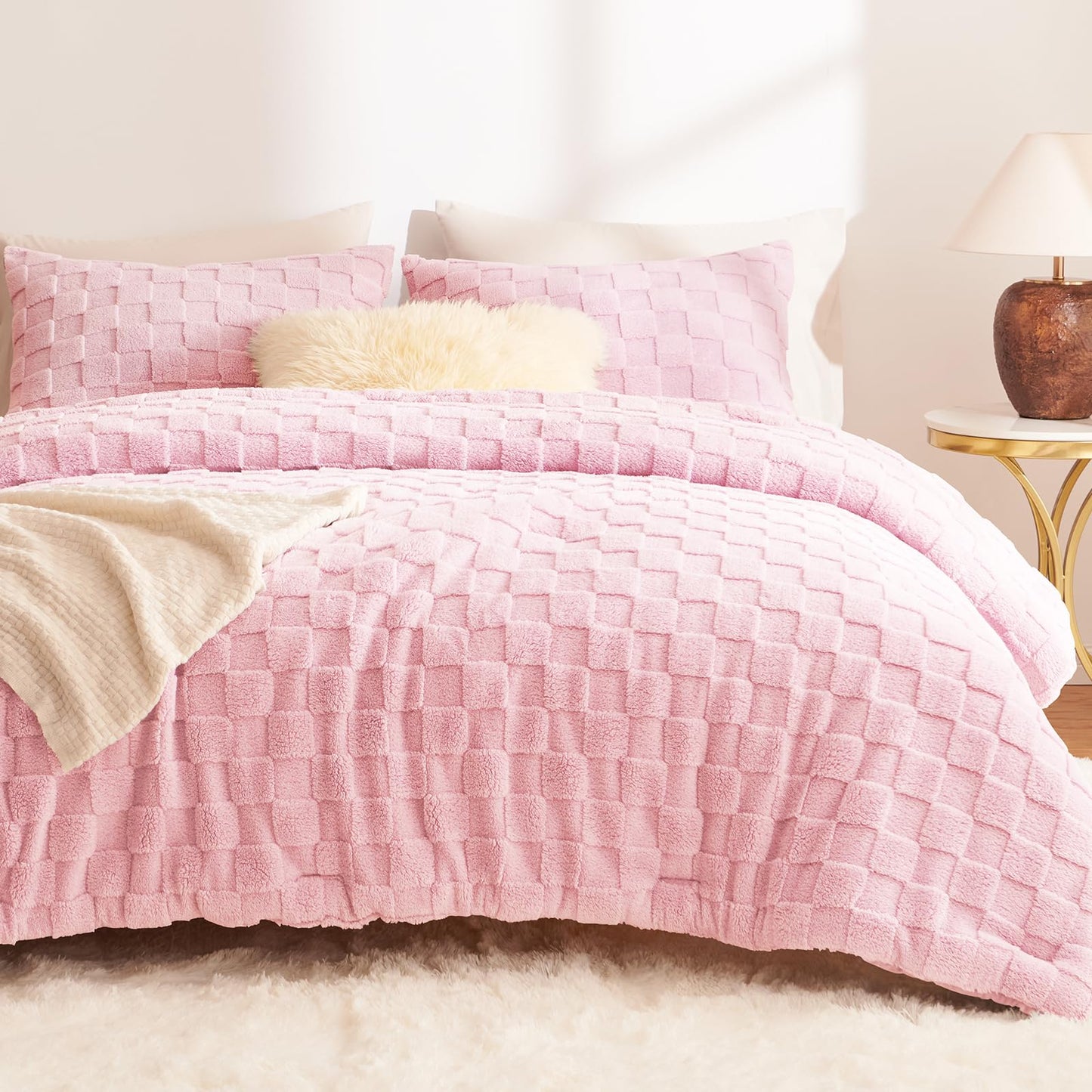 CozyLux Queen Size Comforter Set Blush Pink, Fluffy Plush Fleece Comforter with Checkered Pattern, Farmhouse Boho Soft Warm Bed Set, 3 Pieces, 1 Comforter and 2 Pillowcases