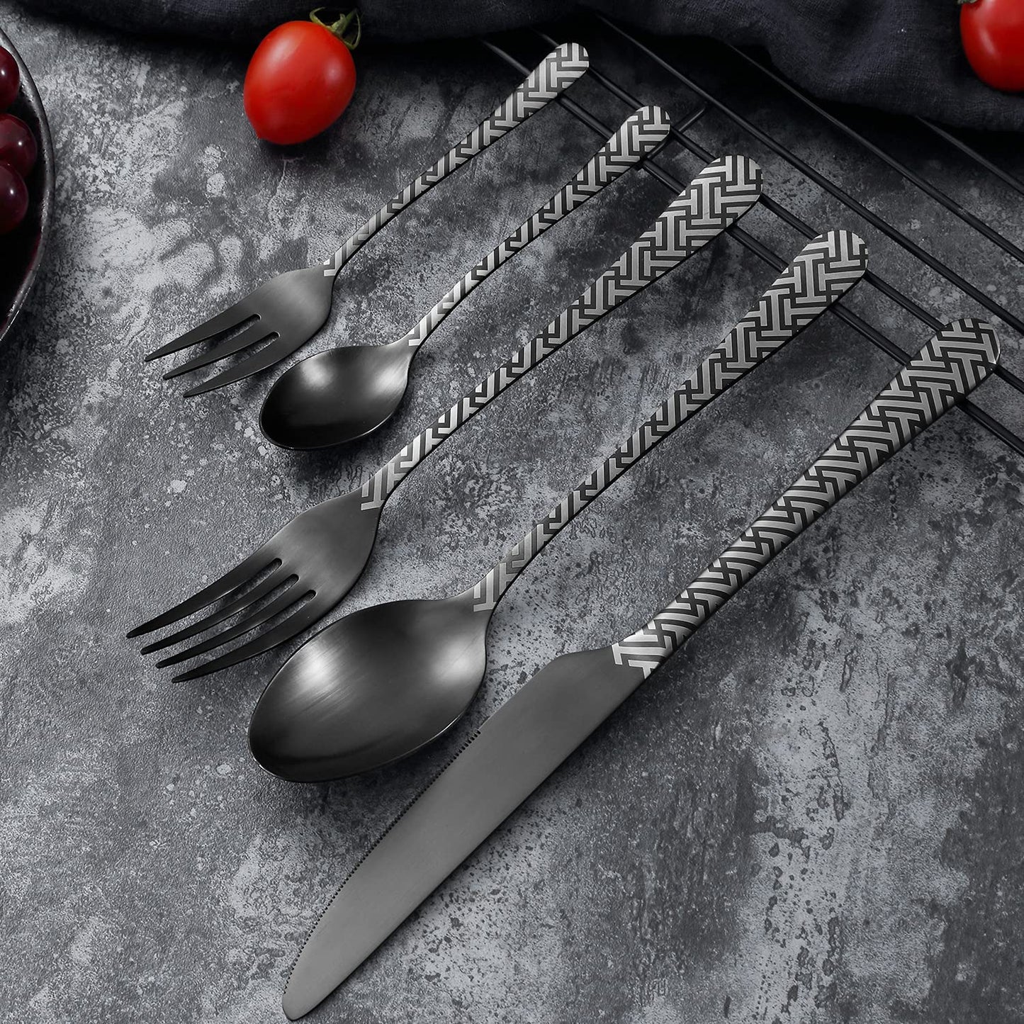 BEWOS Besteckset für 6 Personen, 30-teiliges Besteckset aus Edelstahl, Besteckset aus Silber, inklusive Messer, Gabeln und Löffel, hochglanzpoliert und spülmaschinenfest