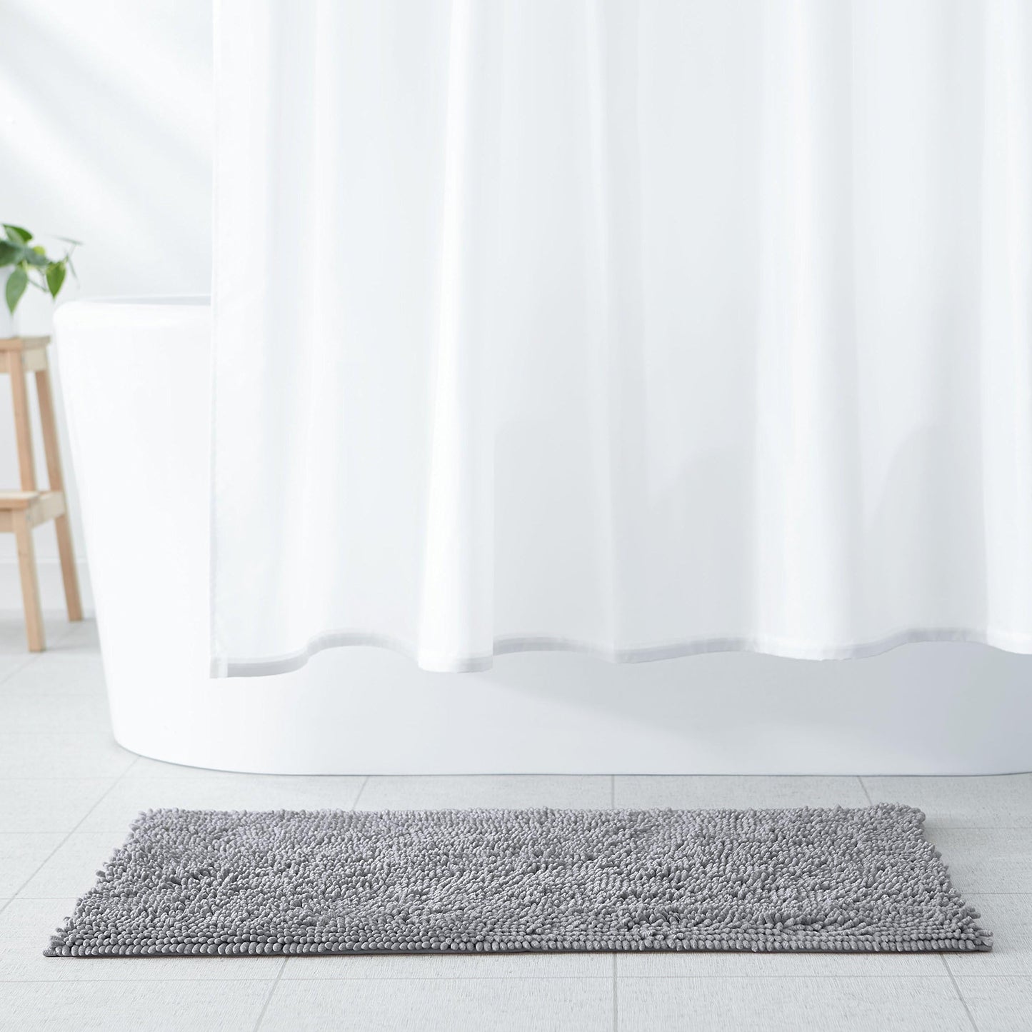 Amazon Basics Mikrofaser Badezimmer Matte, rutschfest, 53 x 87 cm, Gischtgrün