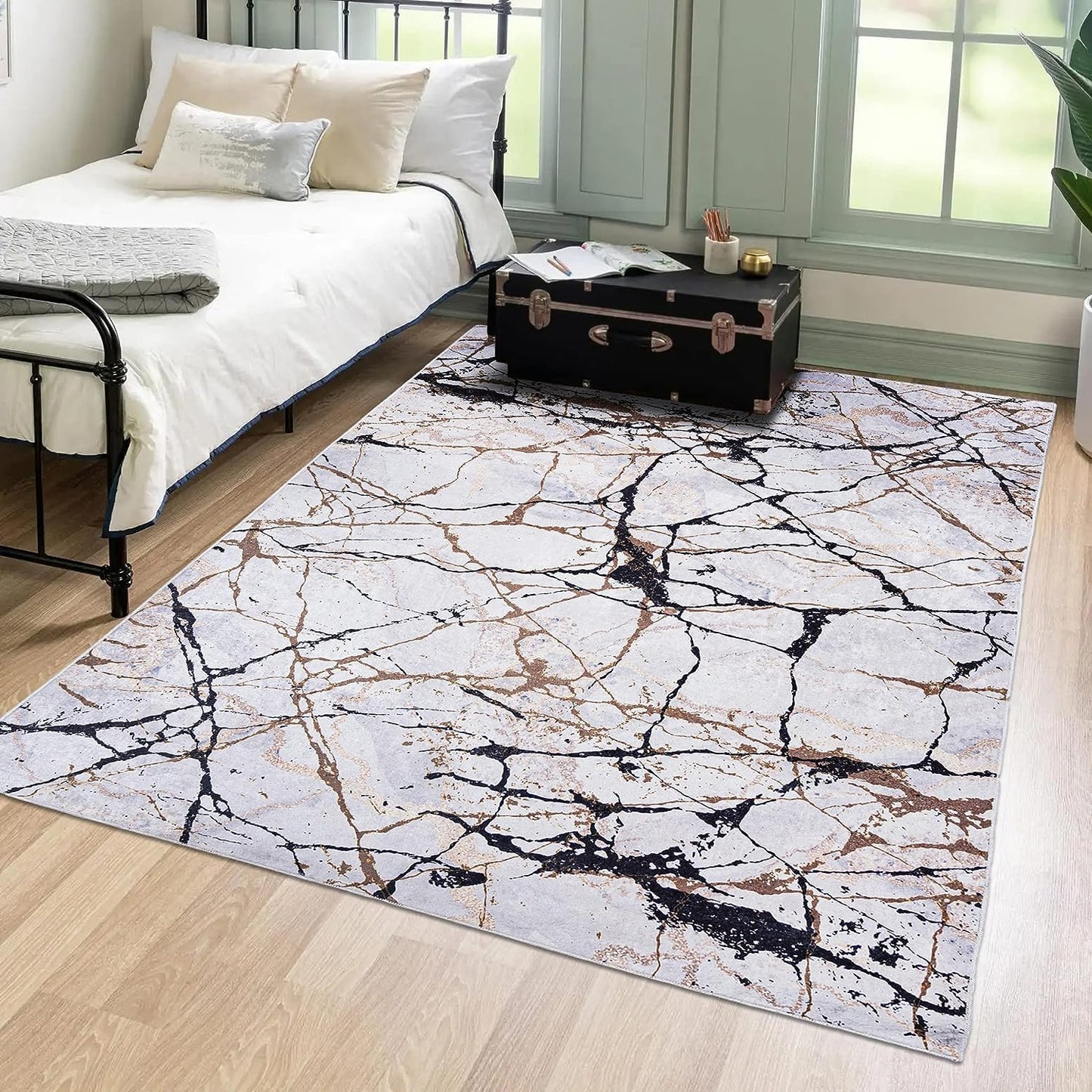 Mazovia Modern Teppich - Kurzflor Waschbar - Weich Teppich für Wohnzimmer, Schlafzimmer, Esszimmer – Teppiche Marmor Abstrakt Muster - Schwarz Gold 160 x 230 cm