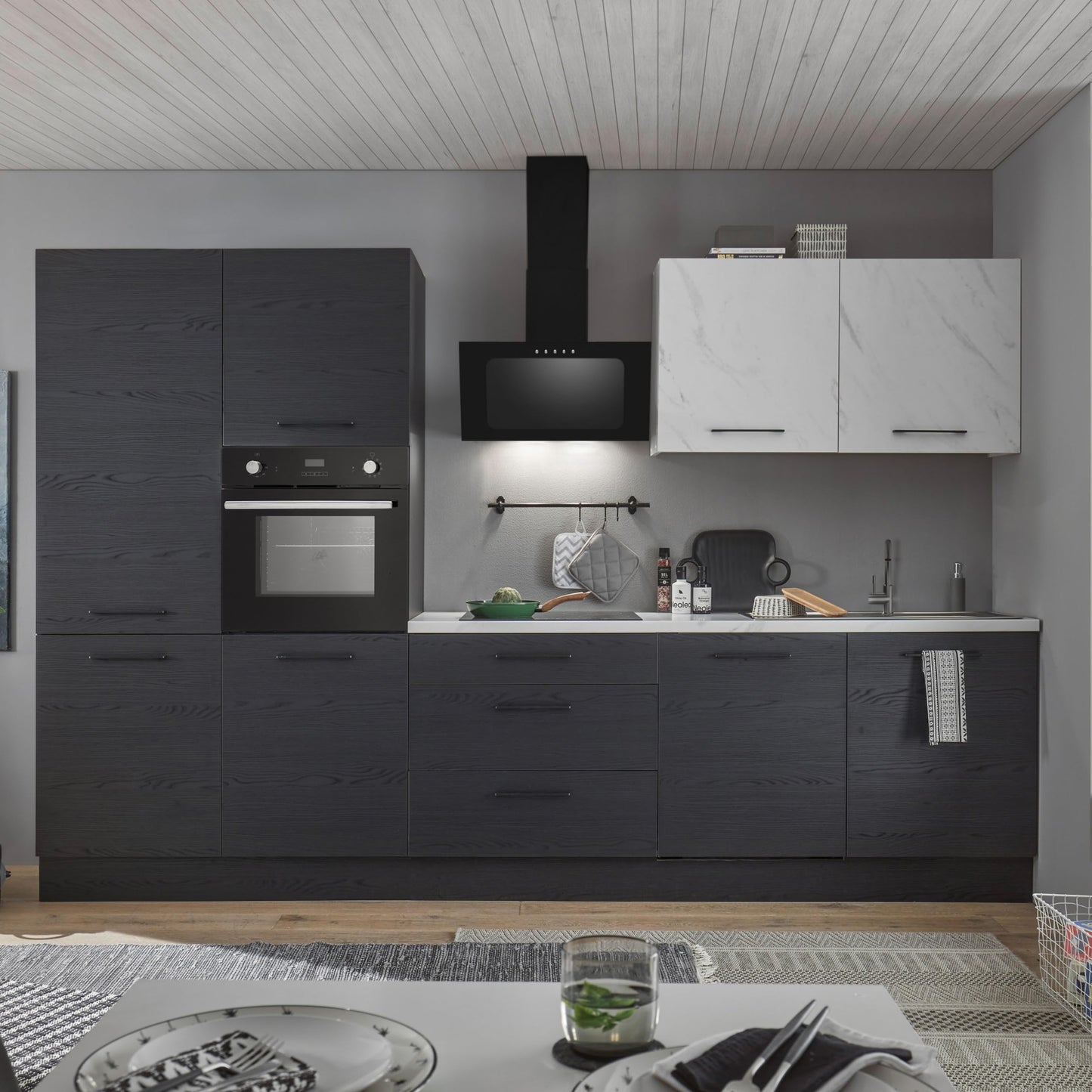 NEW YORK Moderne Küchenzeile ohne Elektrogeräte in Graphit Schwarz, Marmor Optik FSC-zertifiziert - Geräumige Einbauküche mit viel Stauraum - 320 x 210 x 60 cm (B/H/T)