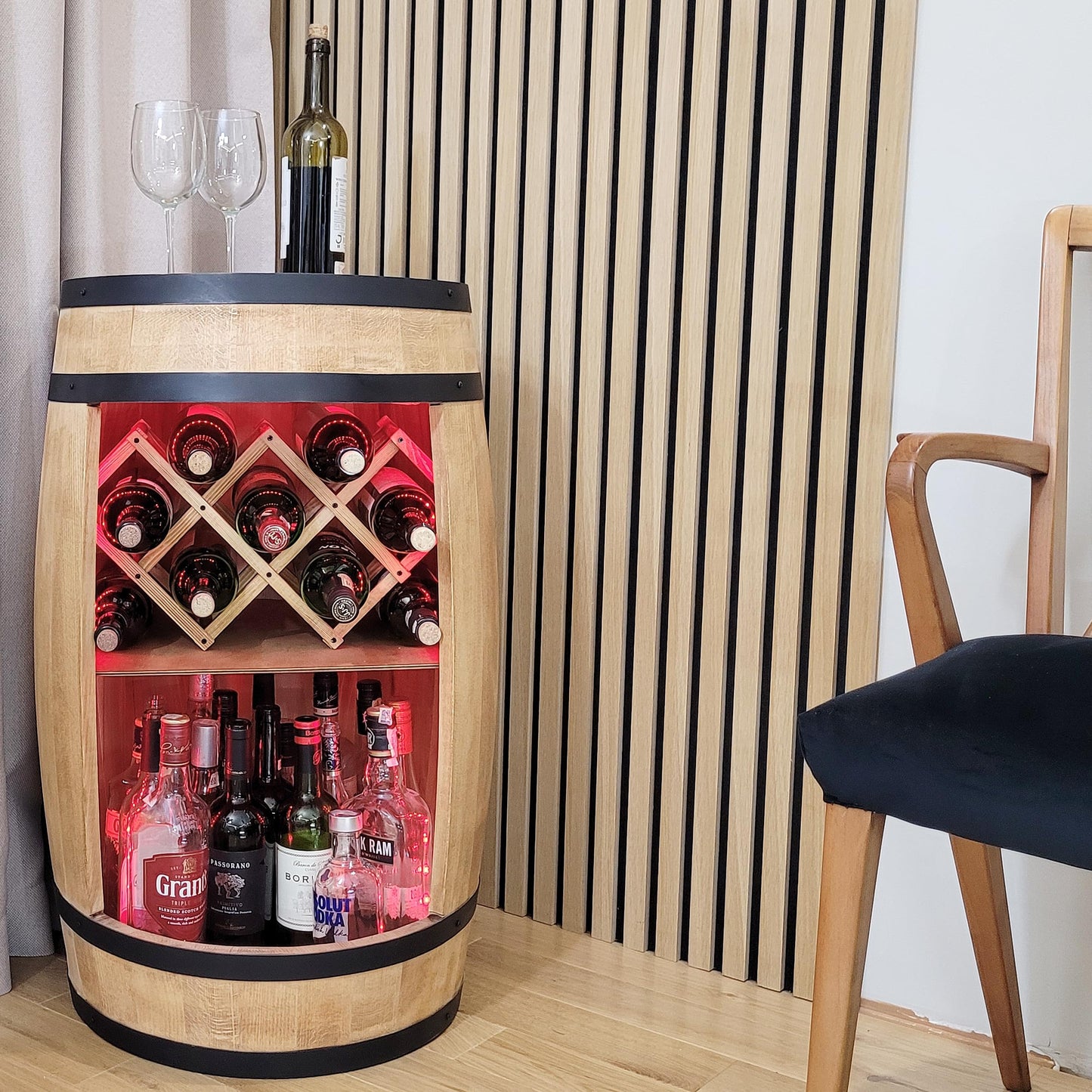 weeco Wooden Barrel with Wine Holder RGB LED Lighting - Wine Rack - Rustic Decorative Bar Cabinet Wine Stand - Draught Beer, Whisky Bar Bottle Stand. Home Bar Gift for Men (Dark Brown)