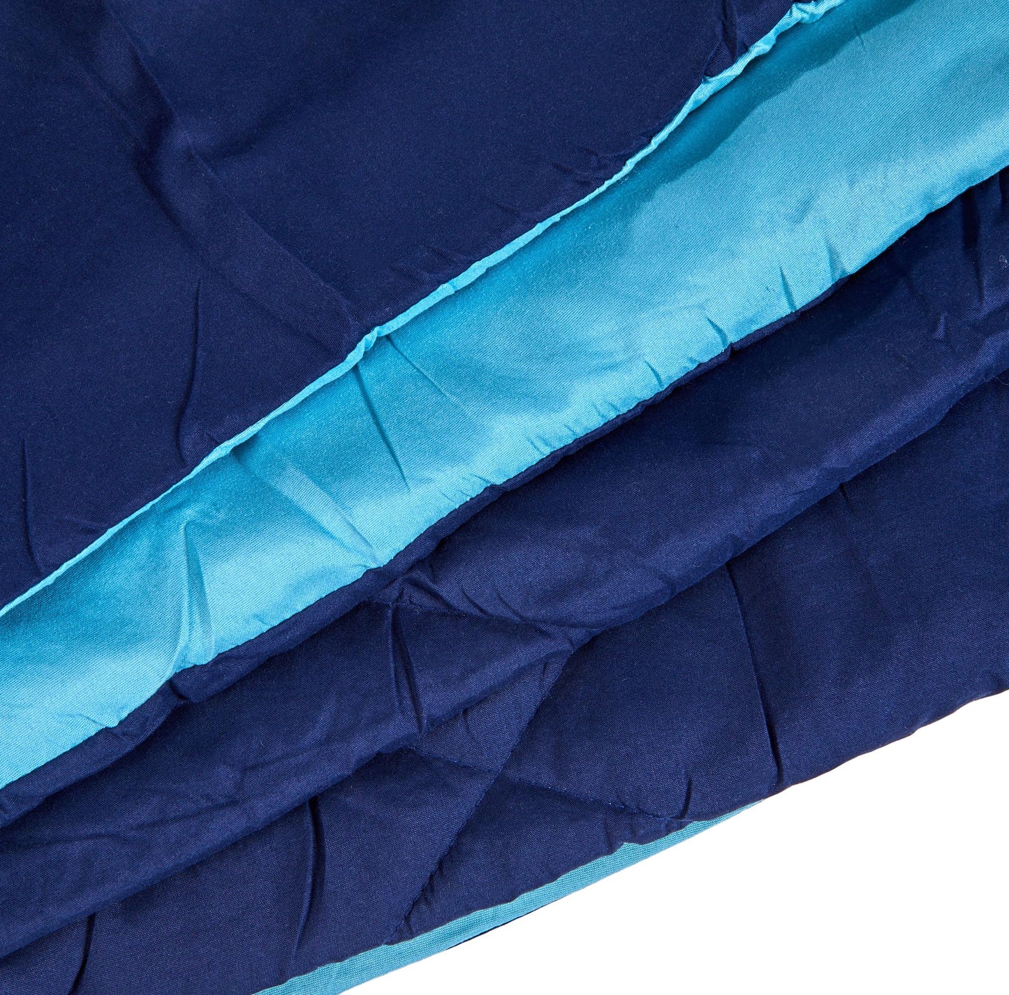 Amazon Basics Reversible Microfibre Quilt 140 x 200 cm Grey/Black