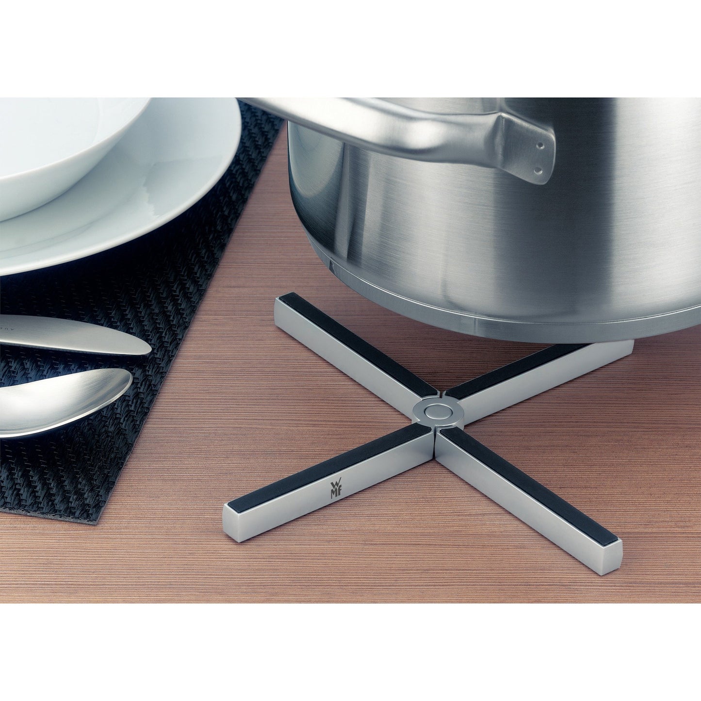 WMF Devil Pfannenset Induktion 3-teilig, Bratpfanne 24, 20, 28 cm, Induktion, Cromargan Edelstahl beschichtet, Kunststoffgriff