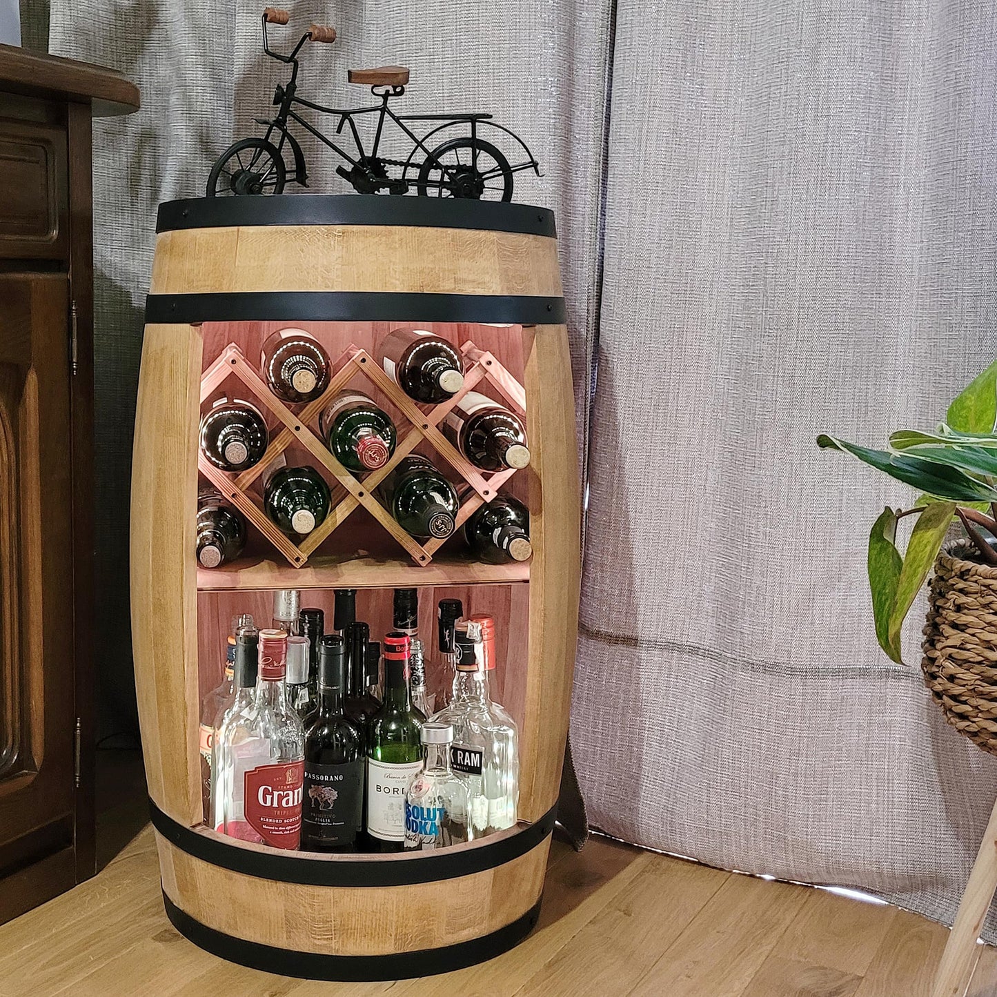 weeco Wooden Barrel with Wine Holder RGB LED Lighting - Wine Rack - Rustic Decorative Bar Cabinet Wine Stand - Draught Beer, Whisky Bar Bottle Stand. Home Bar Gift for Men (Dark Brown)