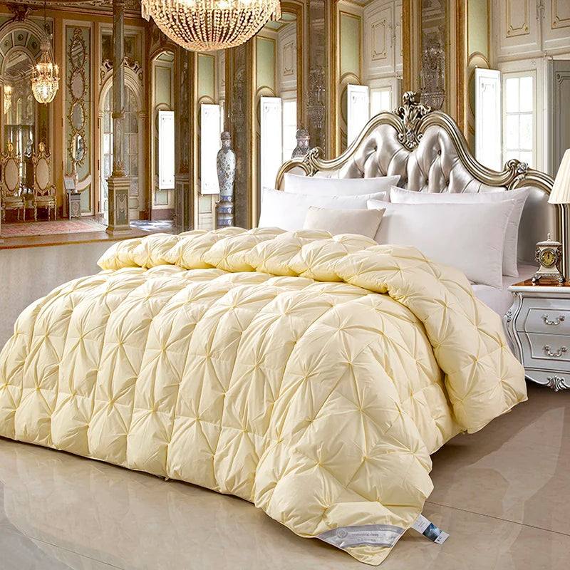 100% white goose down comforter, high-quality five-star hotel twisted flower comforter, pure cotton winter thick comforter