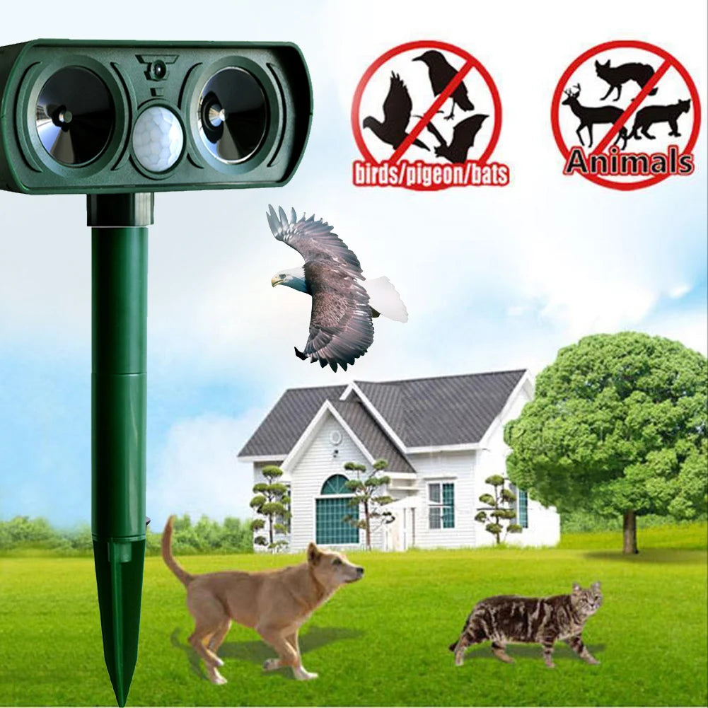 Ultrasonic Animal Repellant Cat Dog Repellant Solar Powered PIR Motion Detector Garden Waterproof Animal Deterrent For Farm Yard