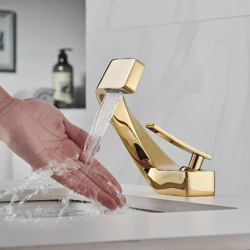 Single Handle Single Hole Fashion Wash Basin Sink Faucet Hot and Cold Bathroom Faucet Deck-mounted Faucet