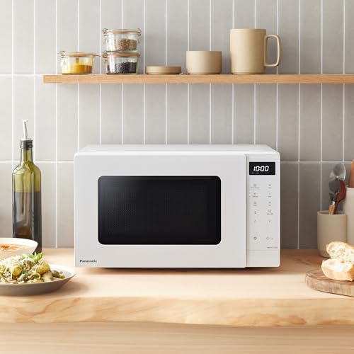 Panasonic NN-ST21QWEPG 20L Solo Microwave with Turntable, 800W, Automatic Defrost, 11 Automatic Programmes, LED Display, 5 Power Levels, Digital Timer, White