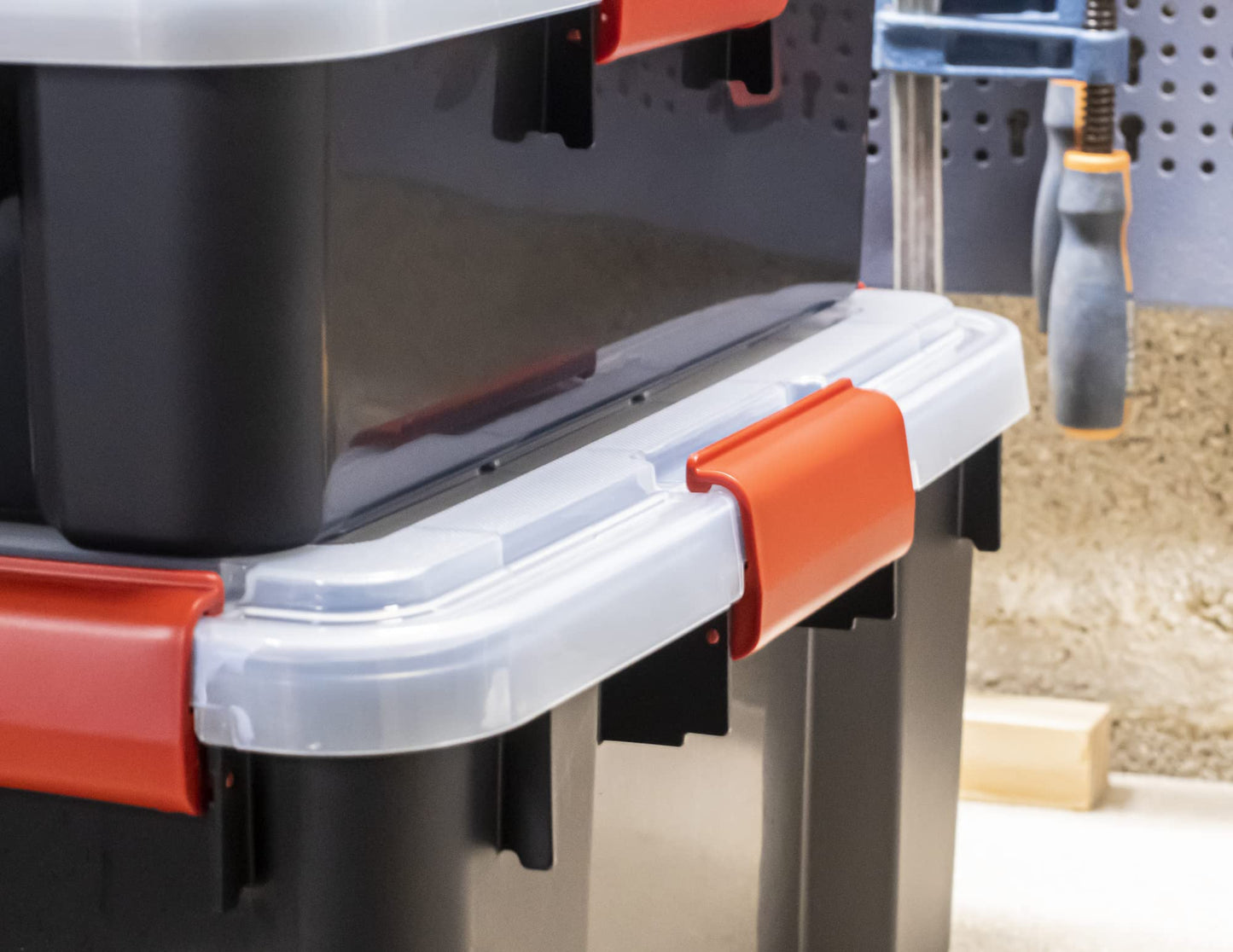 Iris Ohyama Airtight Plastic Storage Boxes with Lids, 20L, Set of 3, Black, Hermetic Waterproof Closure, Heavy Duty Snap Latches, Stackable, Dustproof, BPA-Free, DDAT-SD