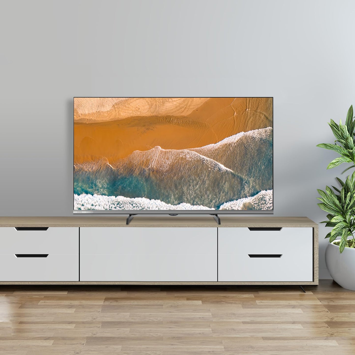 CHIQ L40FT 40 Zoll, Full HD, (100 cm) Smart Fernseher, HDR10, Dolby Audio & DBX-tv, Triple Tuner DVB-C/T2/S2, Integrierter Chromecast, Metall Randlos Design