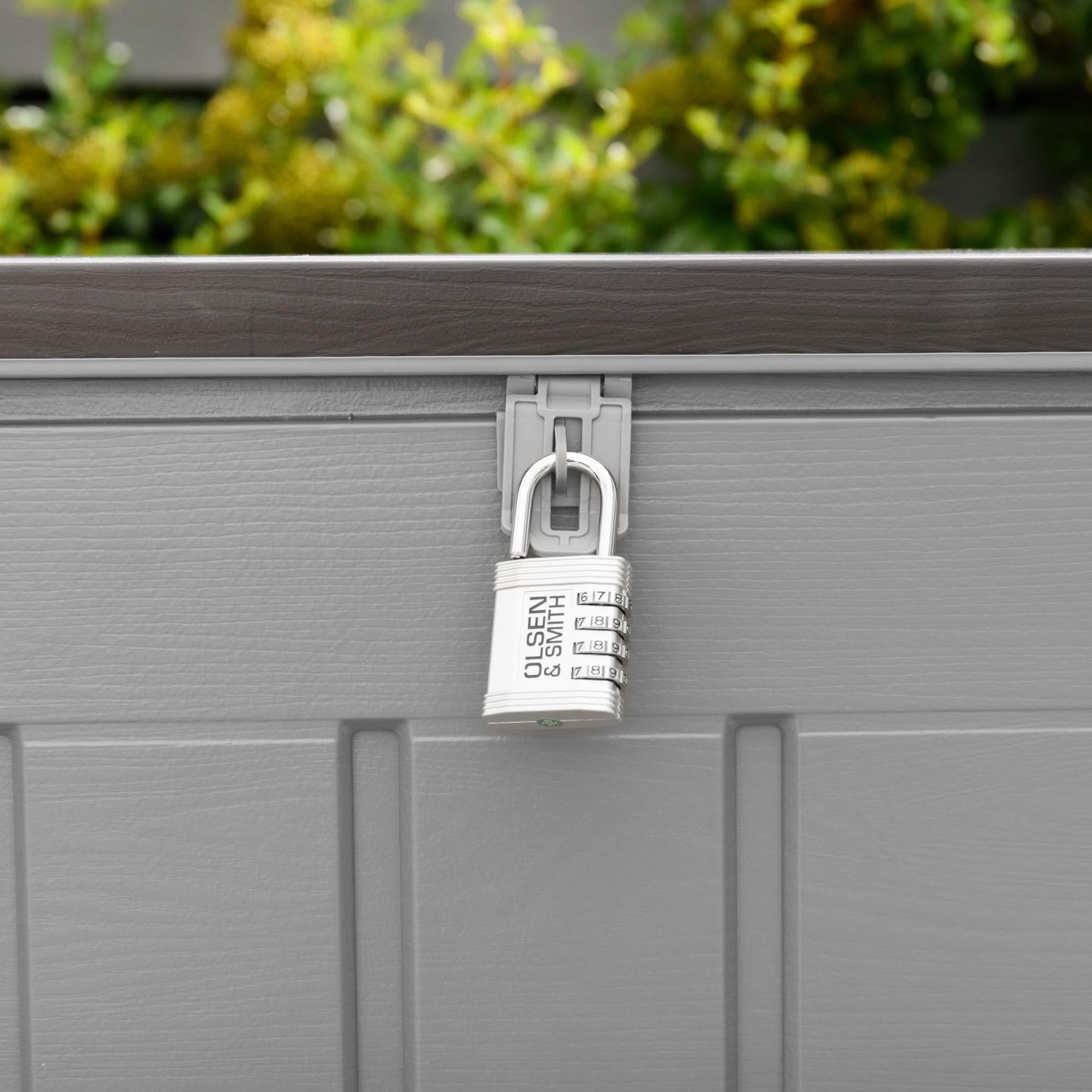 Olsen & Smith 270L Large Capacity Outdoor Garden Storage Box with Padlock Plastic Shed - Weatherproof and Stand Up with Wood Effect Chest (270L, Black)