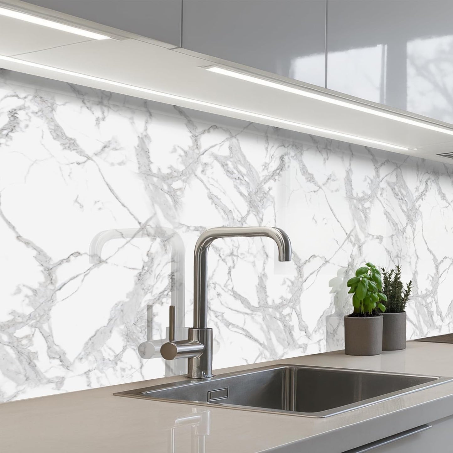 Splash Guard Kitchen Back Wall 60 x 80 cm Kitchen Washable Self-Adhesive Kitchen Wall Kitchen Front Kitchen Back Wall Protection Lavender - Purple - Flowers - Natural