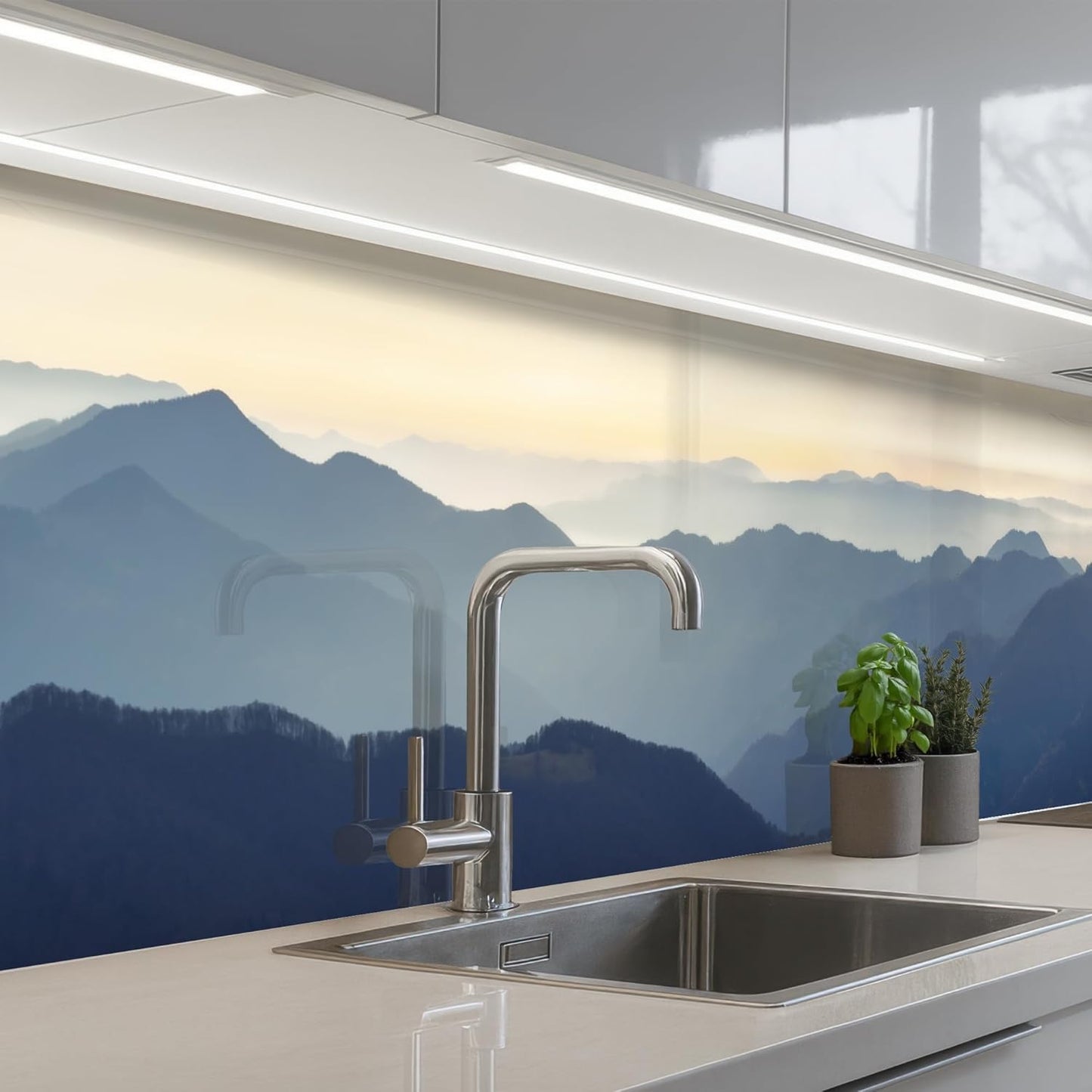 Splash Guard Kitchen Back Wall 60 x 80 cm Kitchen Washable Self-Adhesive Kitchen Wall Kitchen Front Kitchen Back Wall Protection Lavender - Purple - Flowers - Natural