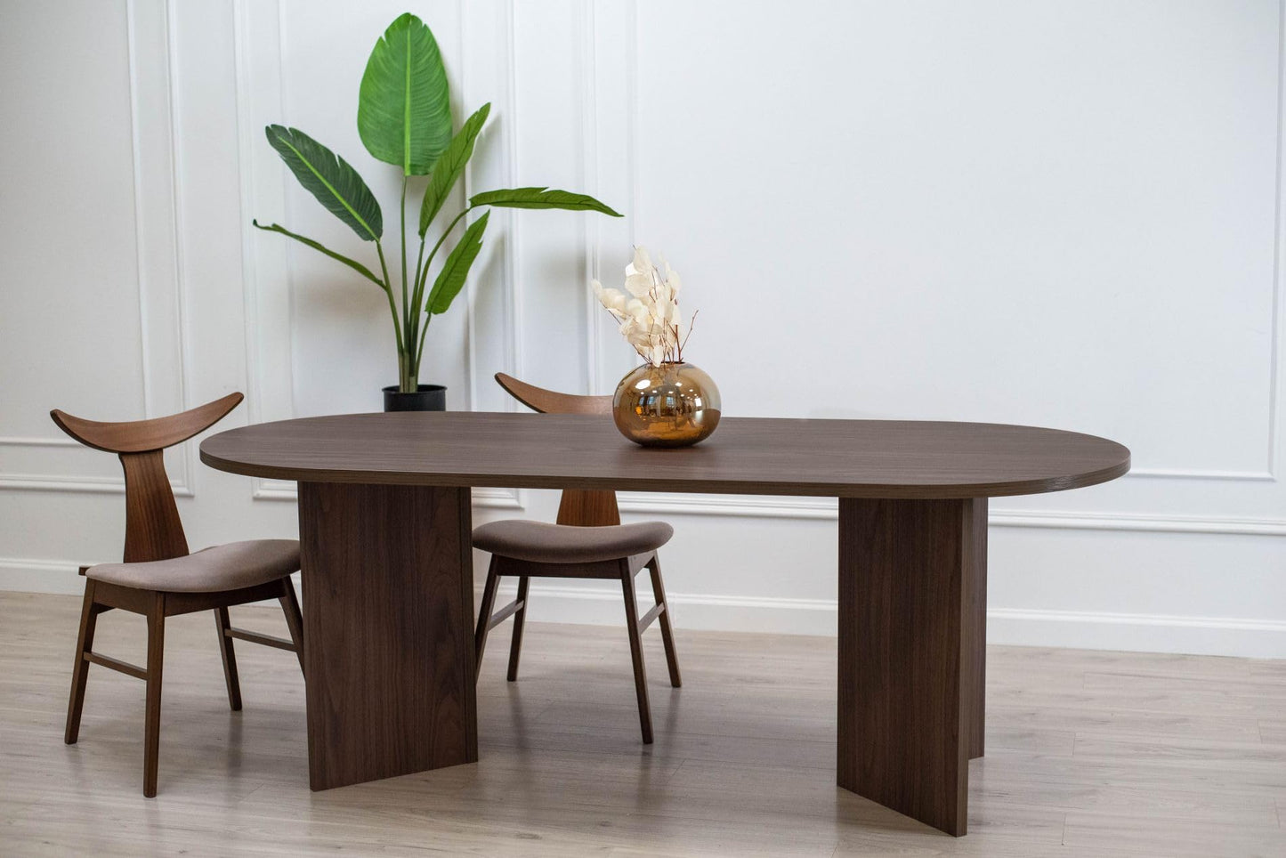 Selsey Esstisch Esszimmertisch Tisch Oval 90 x 204 cm Küchentisch OVO Wisconsin Walnuss