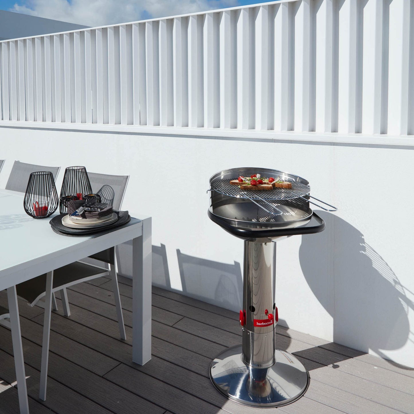 barbecook® Loewy 40 41.1 x 41.1 x 75.5 cm black charcoal BBQ