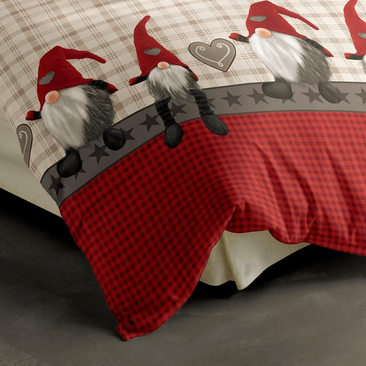 Traumschlaf Christmas Flannelette Bed Linen Gnome Men 100% Cotton with Zip 135 x 200 cm + 80 x 80 cm