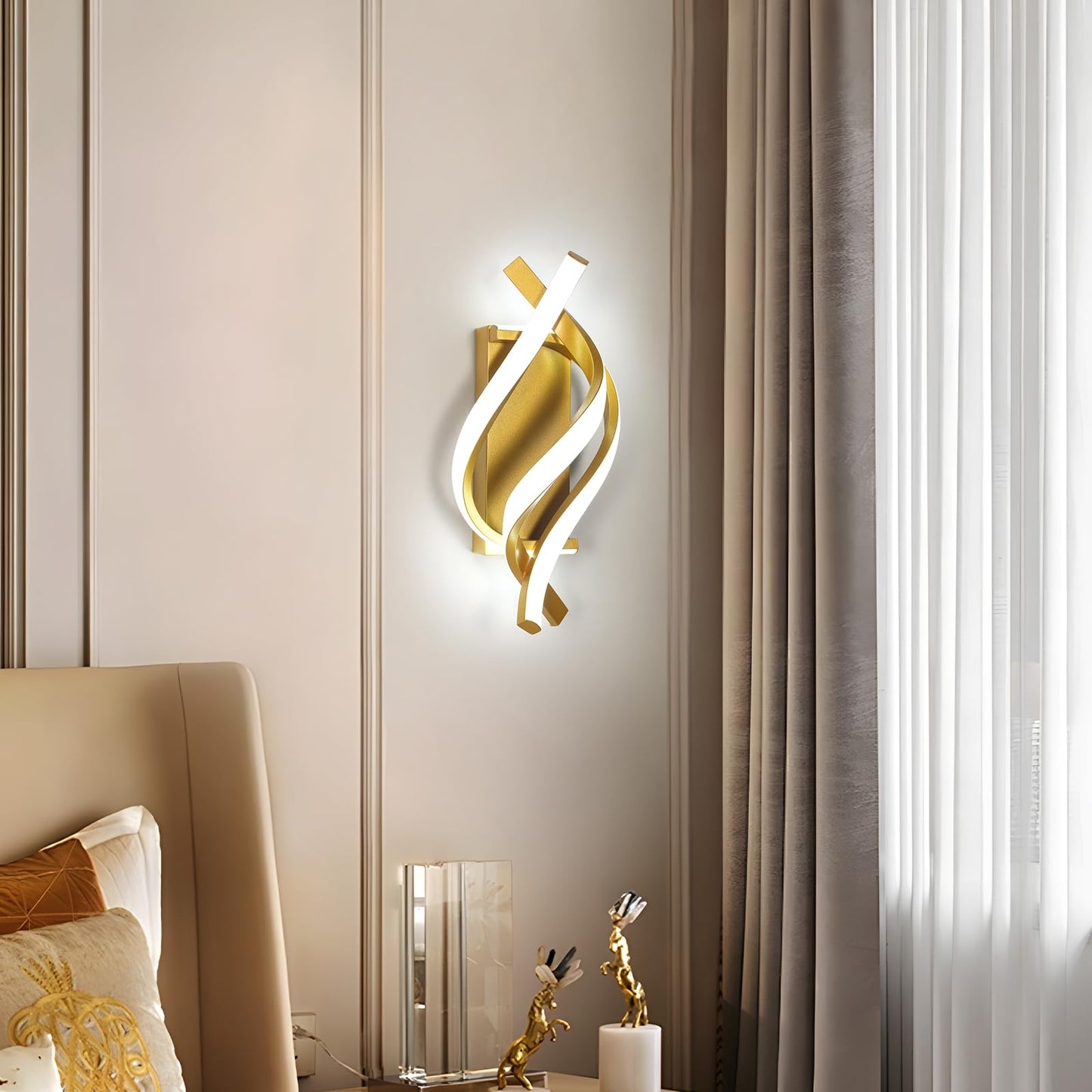 Comely Aluminium LED Wall Light Indoor Gold 22 W 2500 LM Modern Wall Light LED Wall Lighting Neutral Light 4500 K for Living Room Bedroom Hallway
