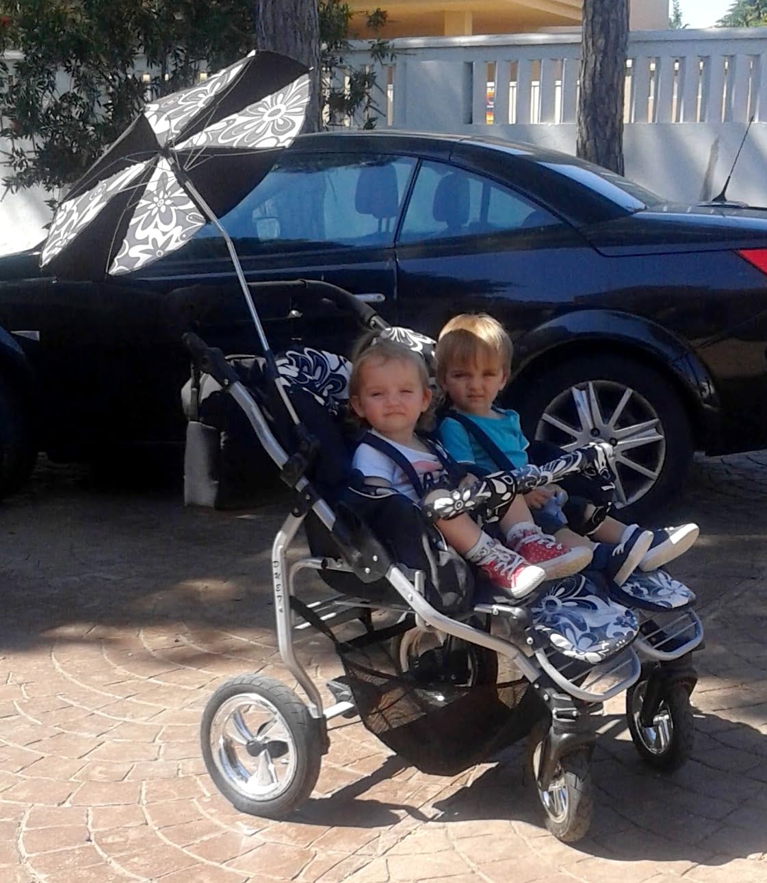 BBtwin DUET TRIO Twin Pushchair 3-in-1 Pushchair and Accessories 3 Pieces: 2 Baby Tubs + 2 Pushchairs + 2 Baby Car Seats + Accessories Black